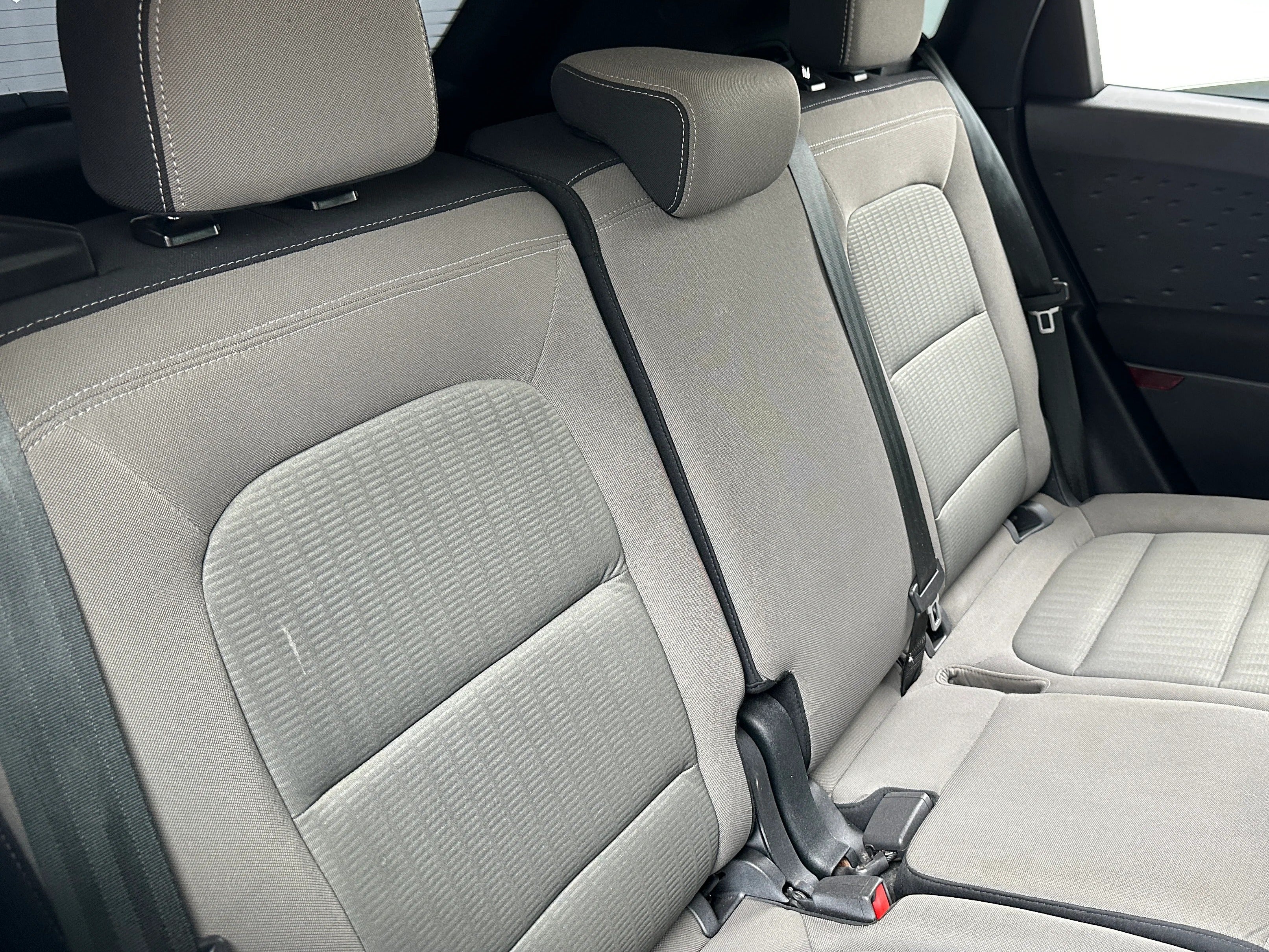 2020 Ford Escape S 6