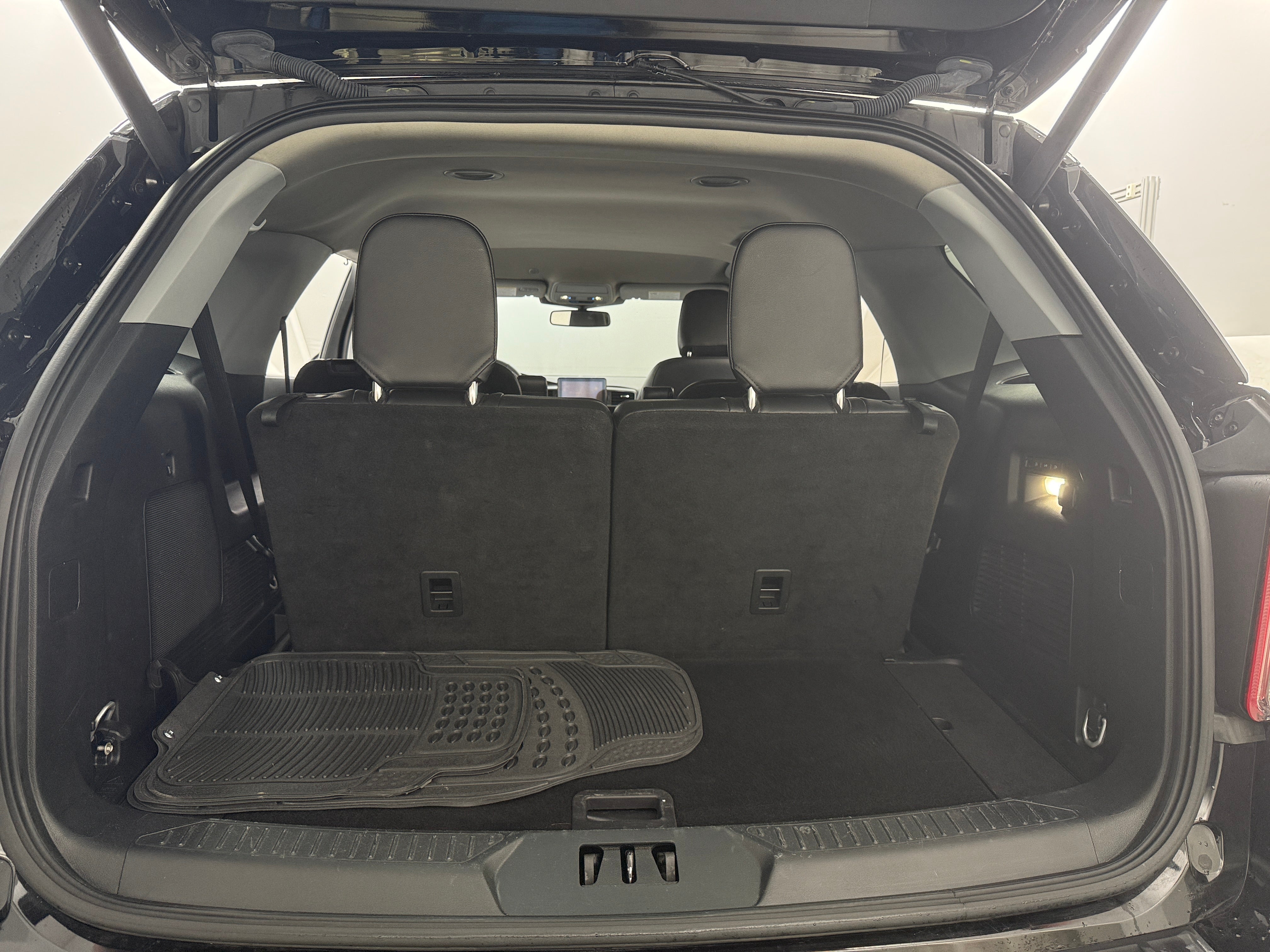 2023 Ford Explorer Limited 6