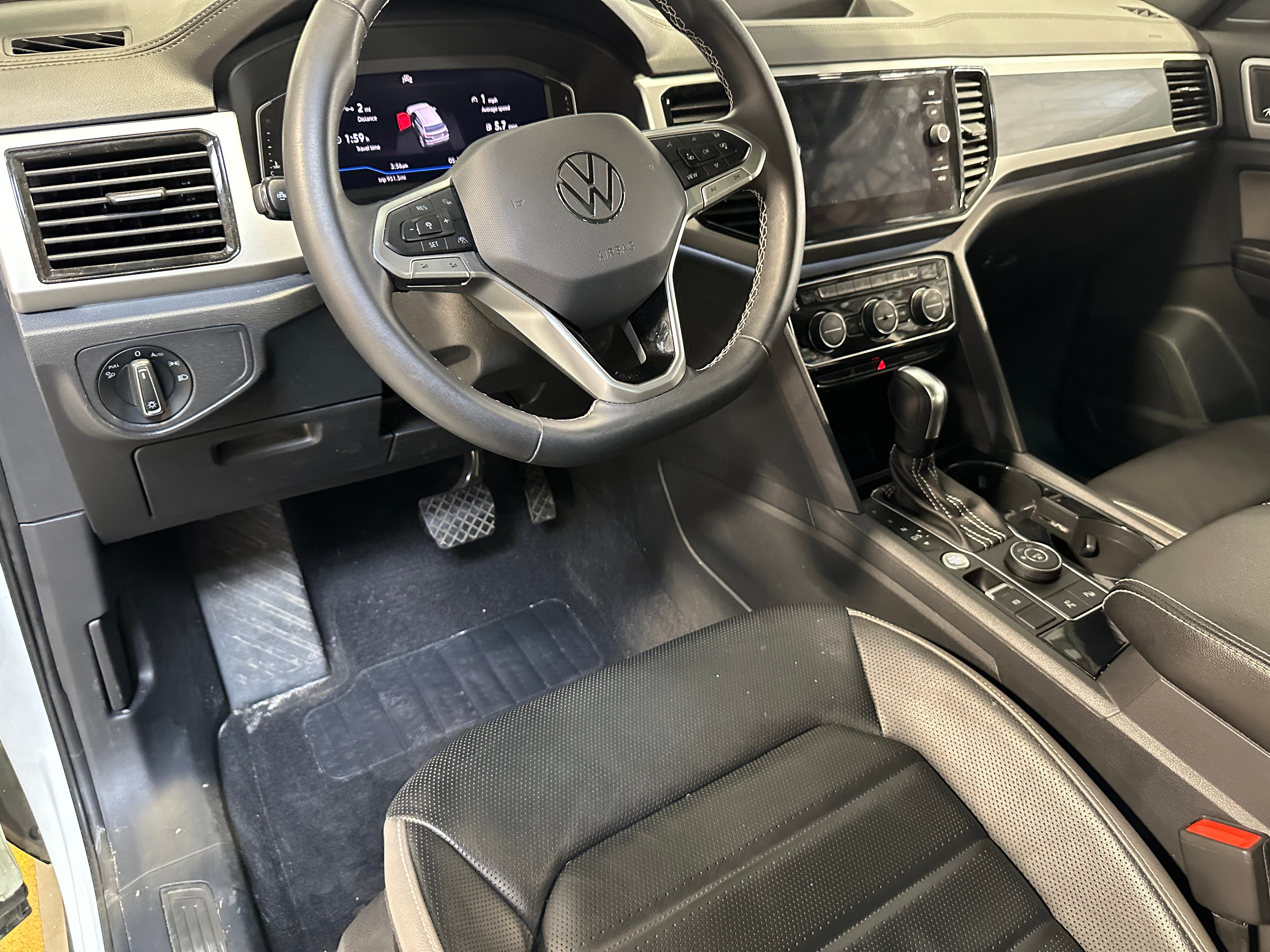 2021 Volkswagen Atlas SEL 2