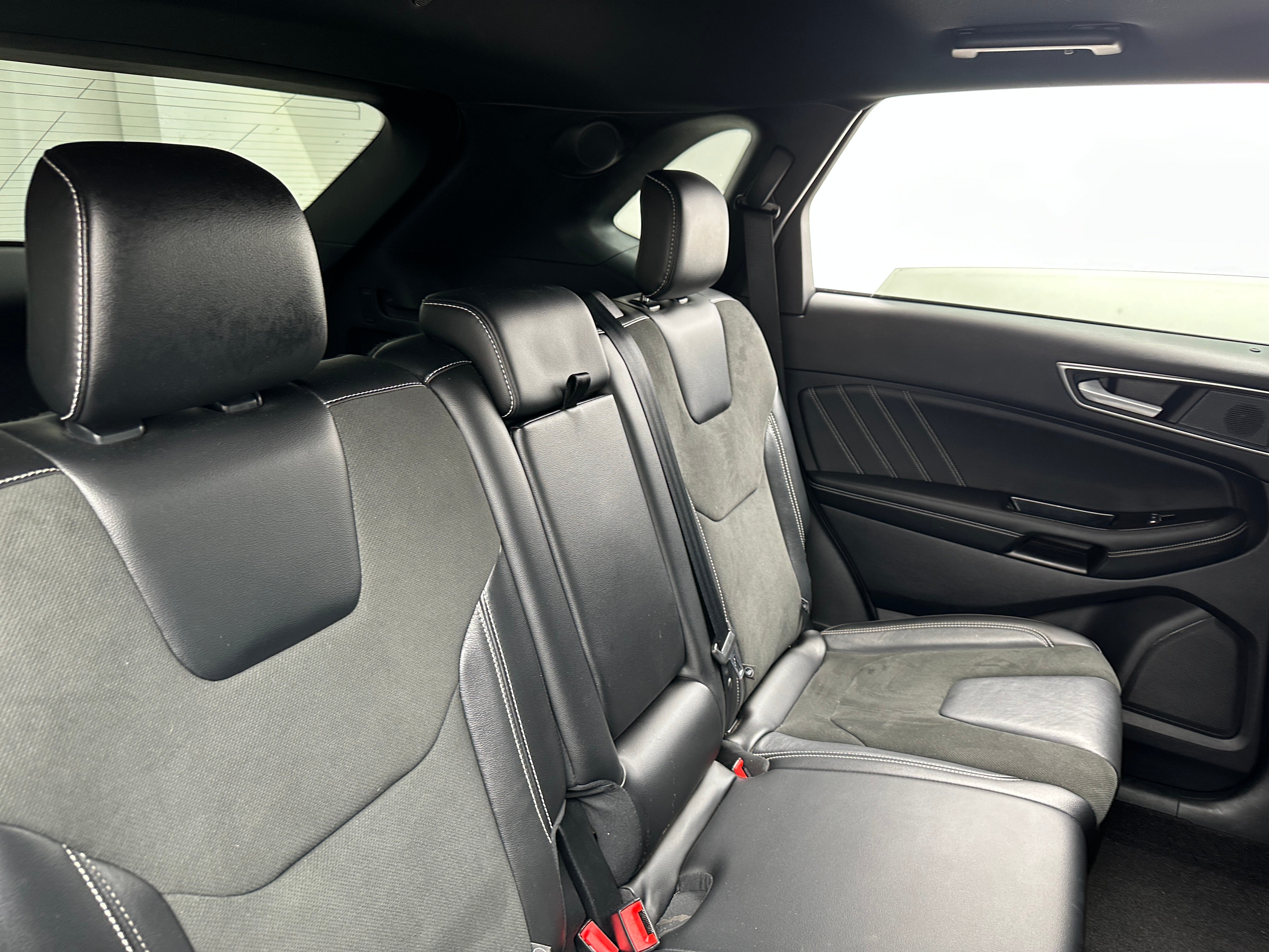2019 Ford Edge ST 5