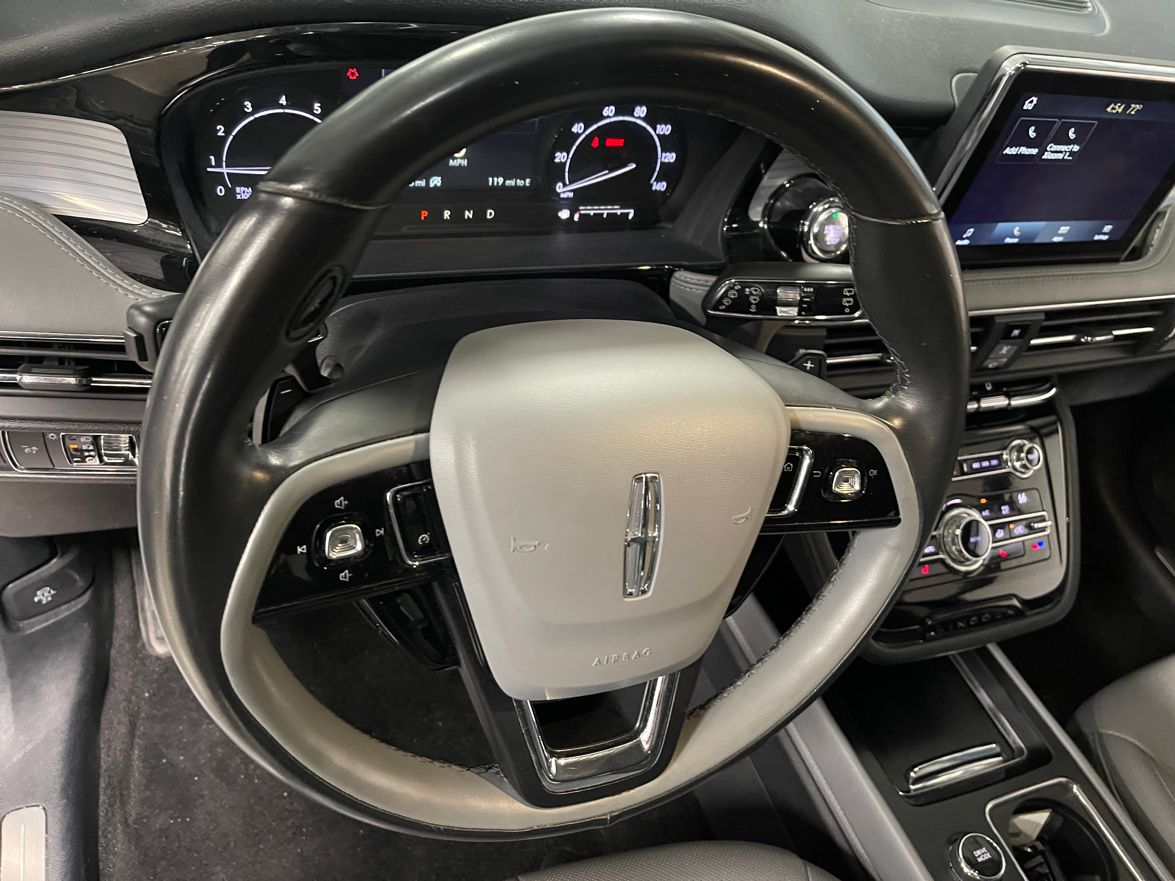 2020 Lincoln Corsair  4