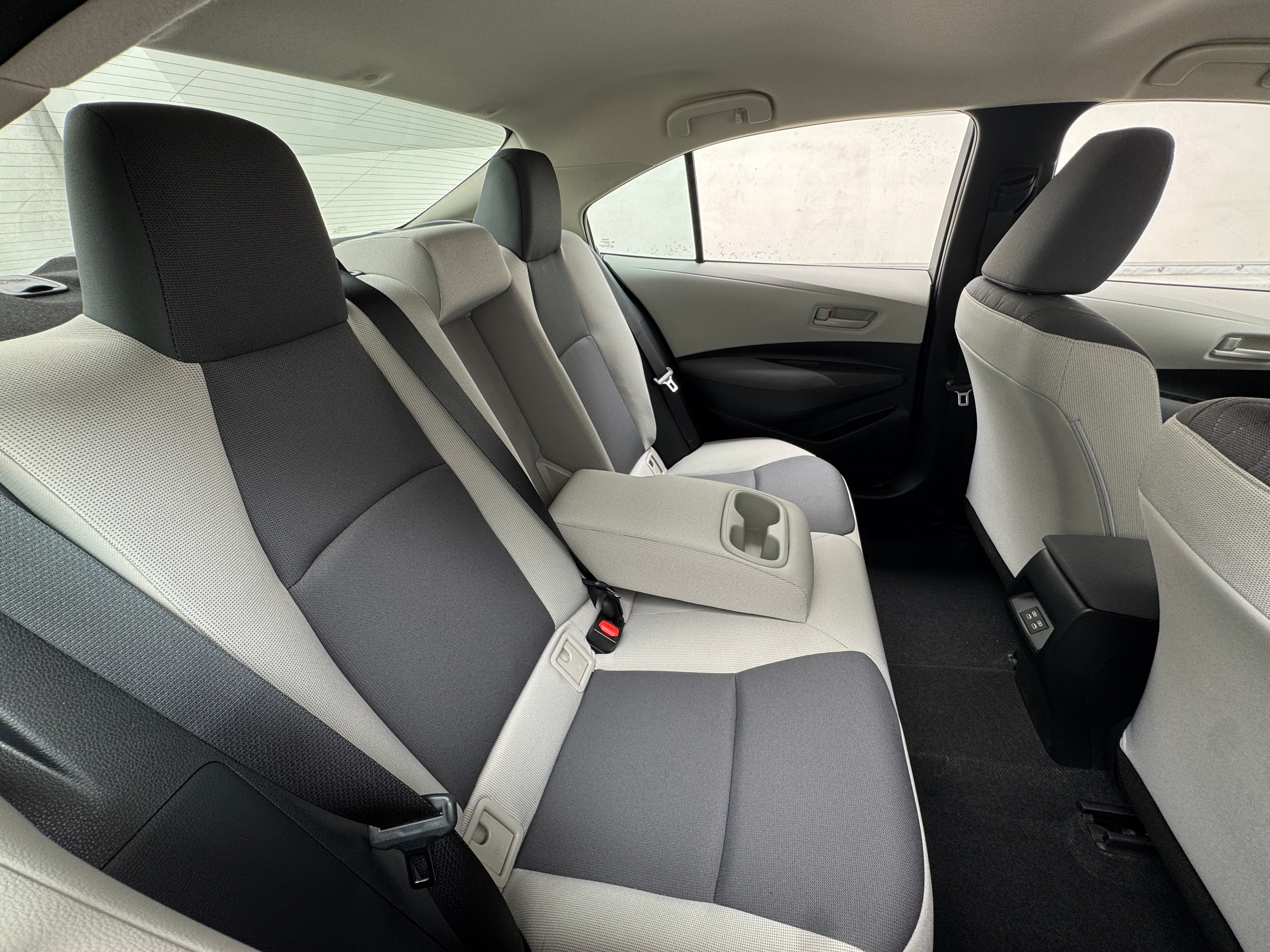 2024 Toyota Corolla LE 6