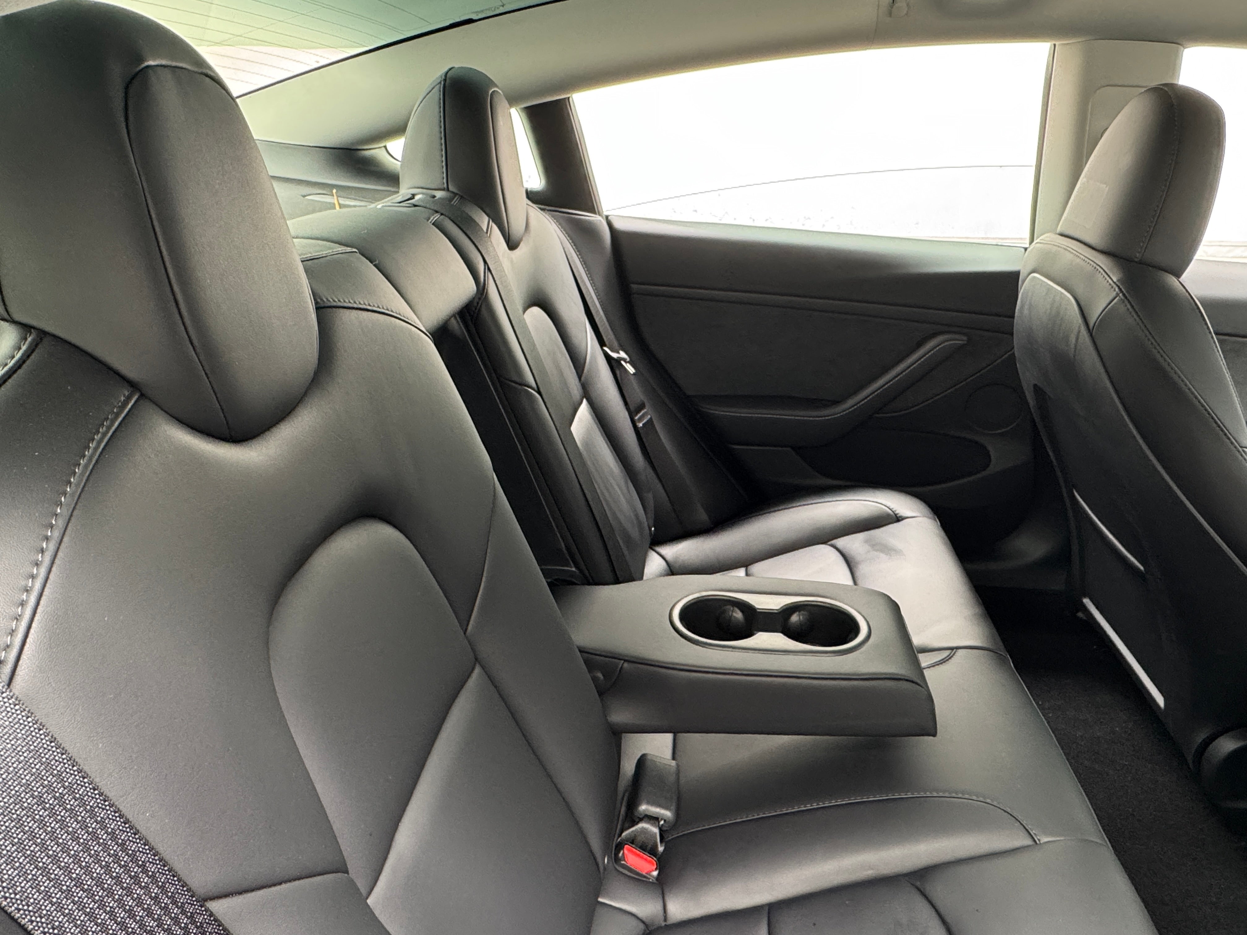 2023 Tesla Model 3 Standard Range 5