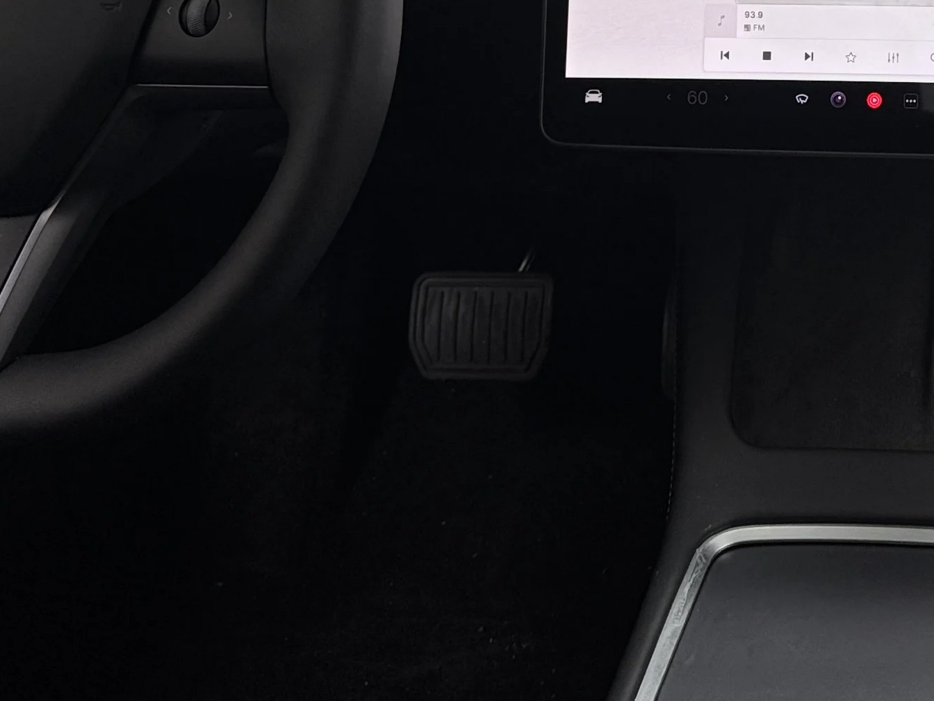 Thumbnail: 2023 Tesla Model 3 - 2
