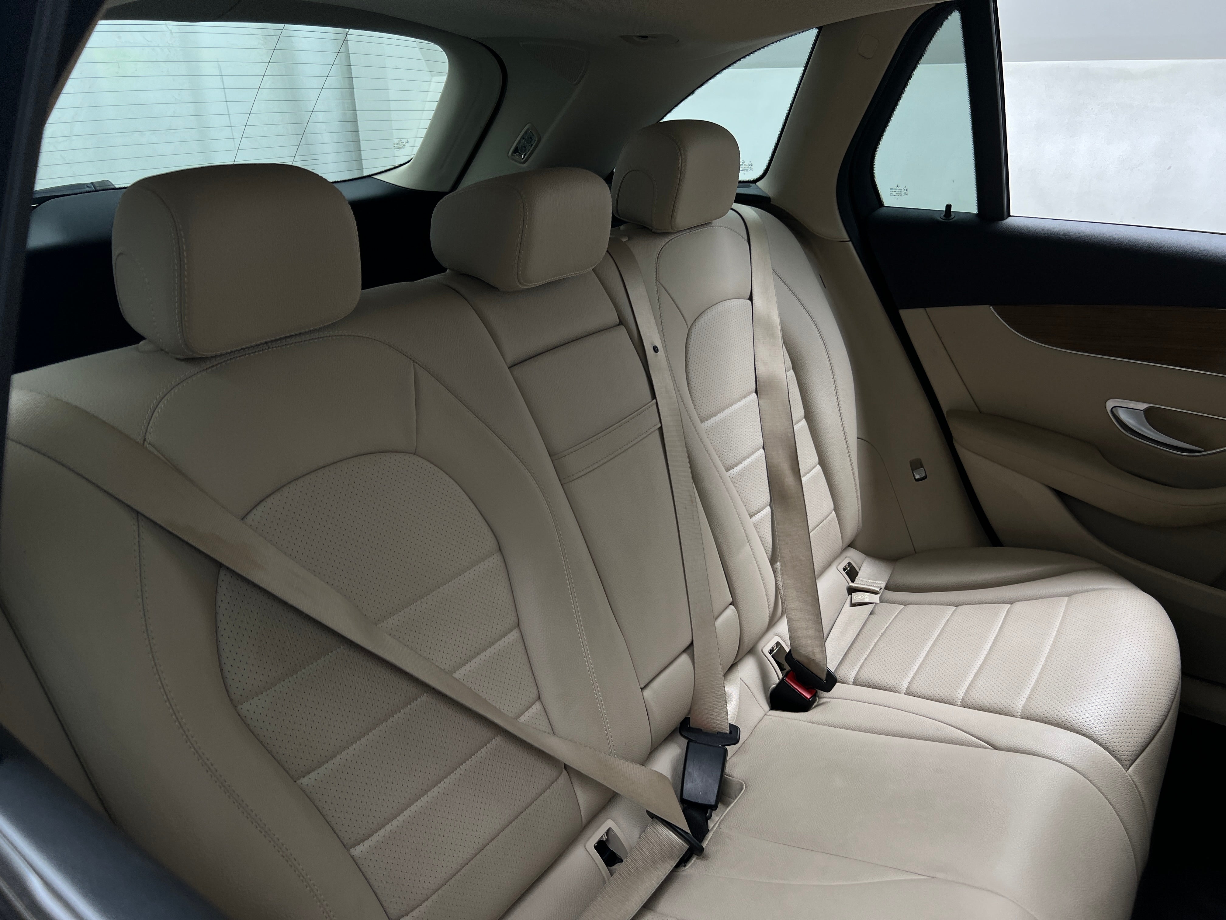 2017 Mercedes-Benz GLC 300 5