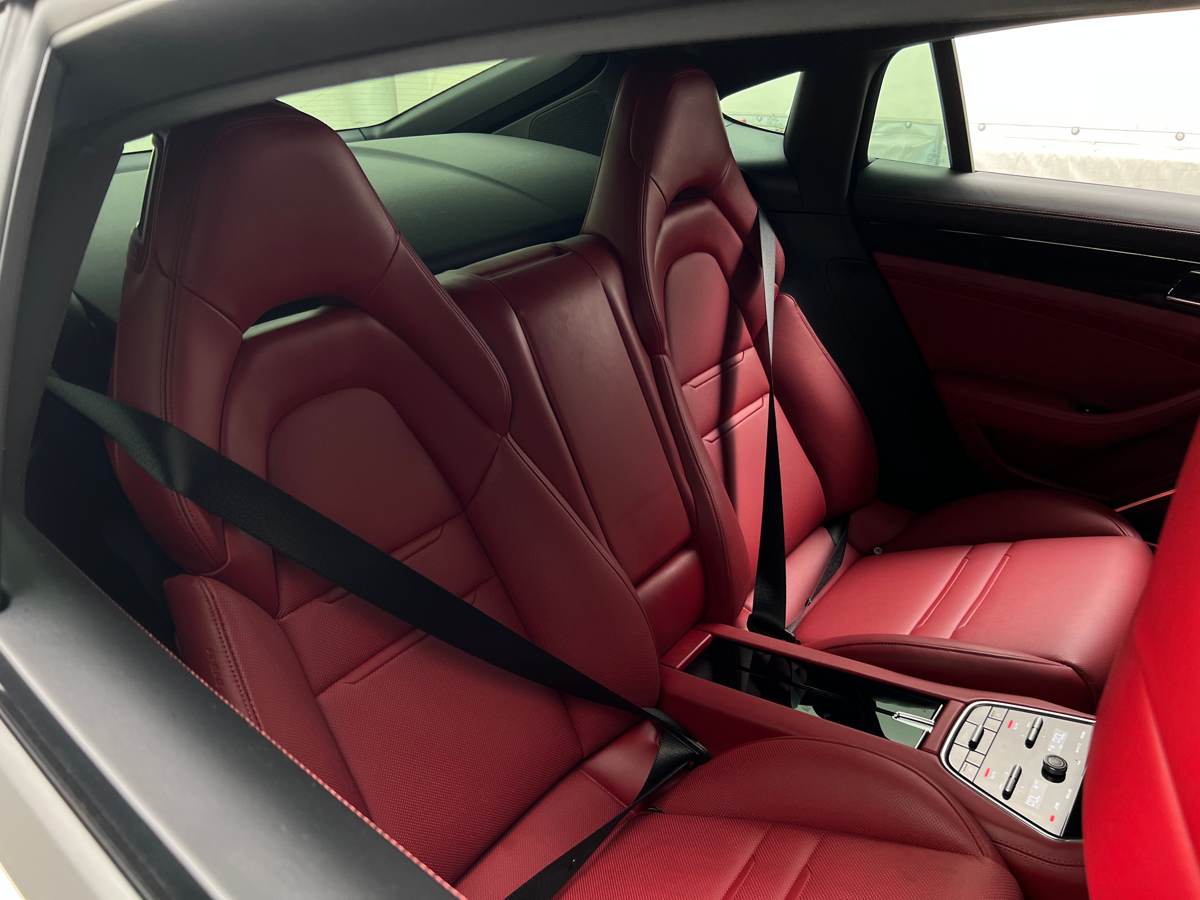 2022 Porsche Panamera Base 5