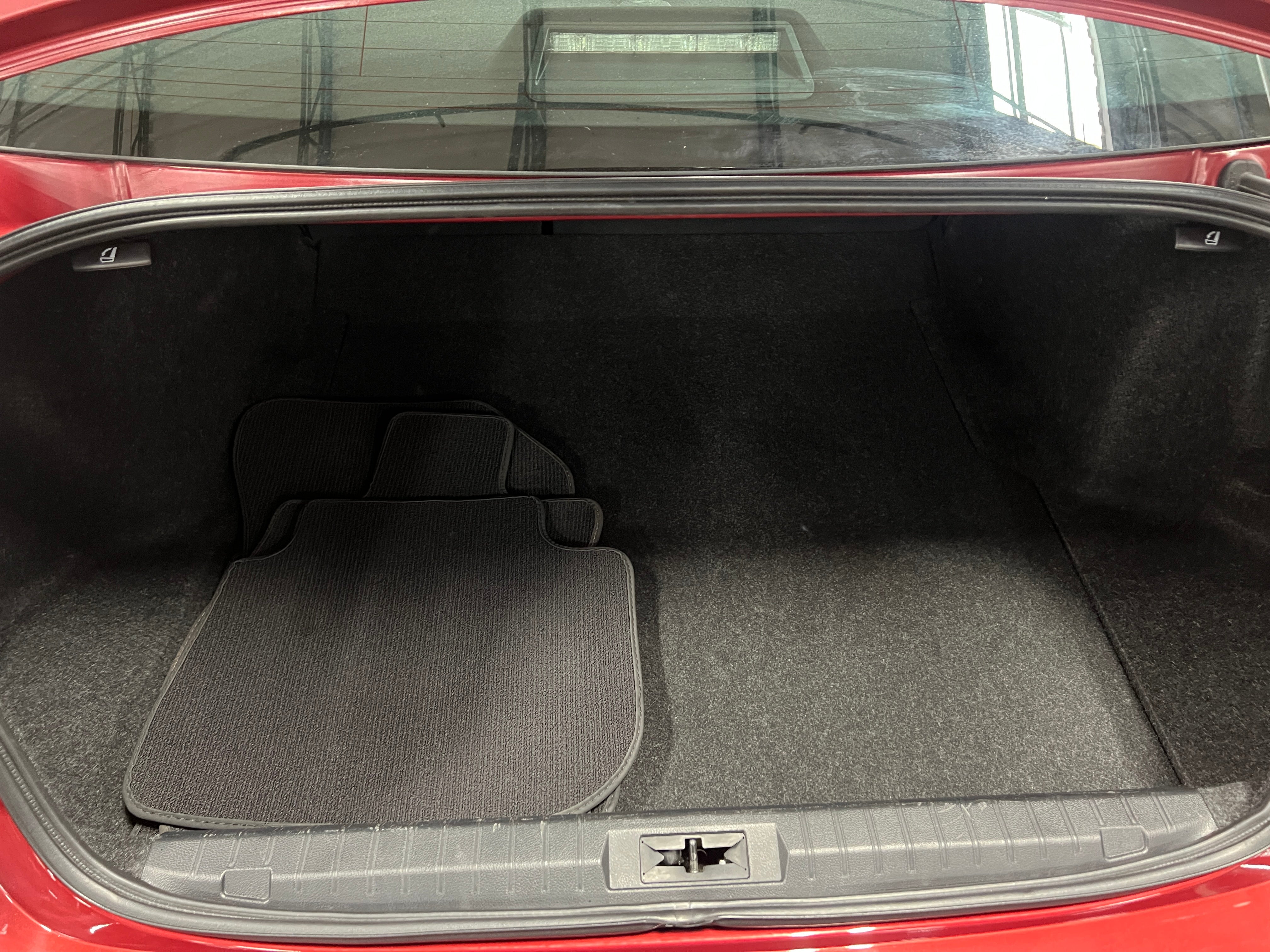 2018 Subaru Legacy Premium 7