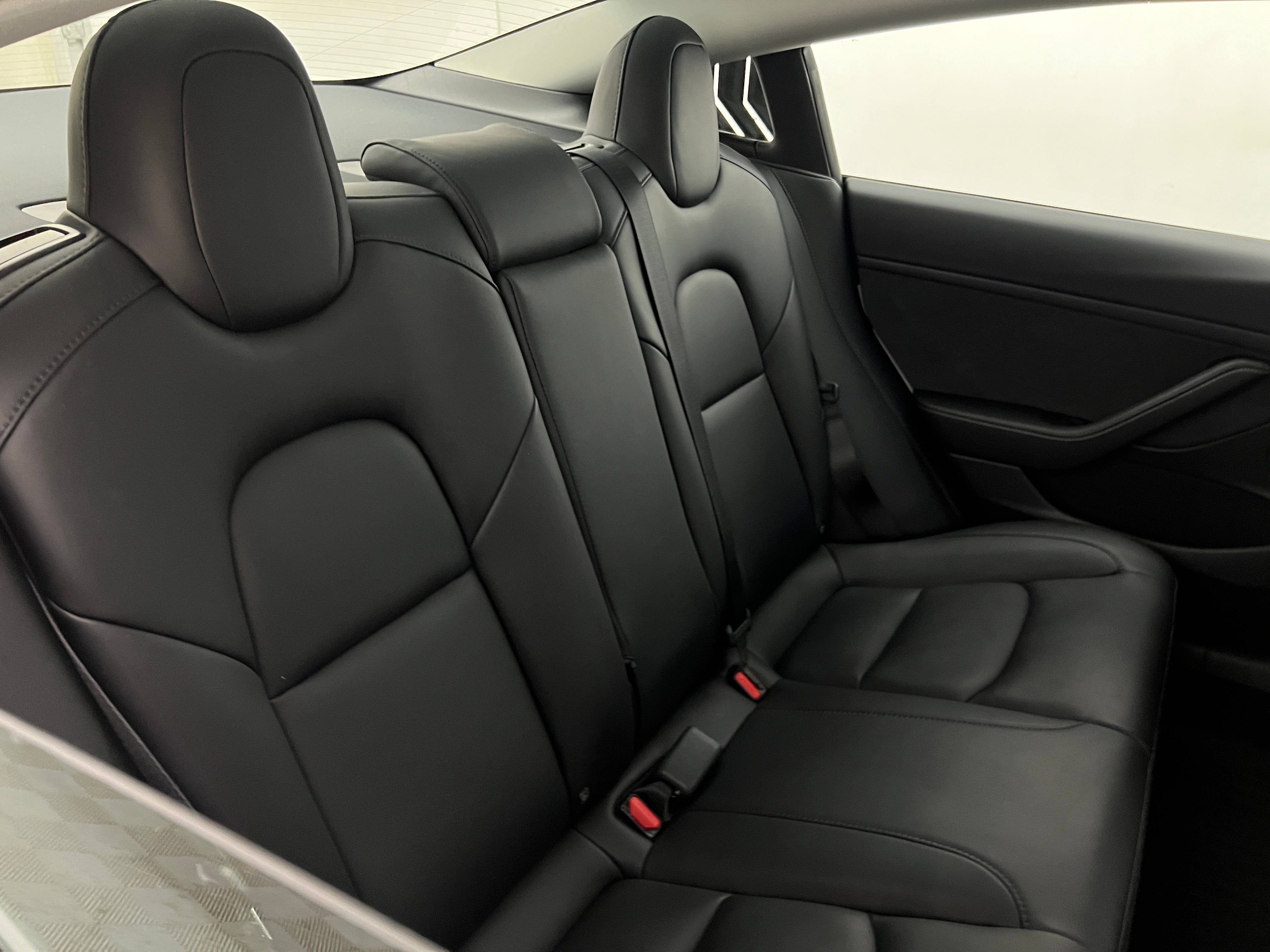 2023 Tesla Model 3 Standard Range 4