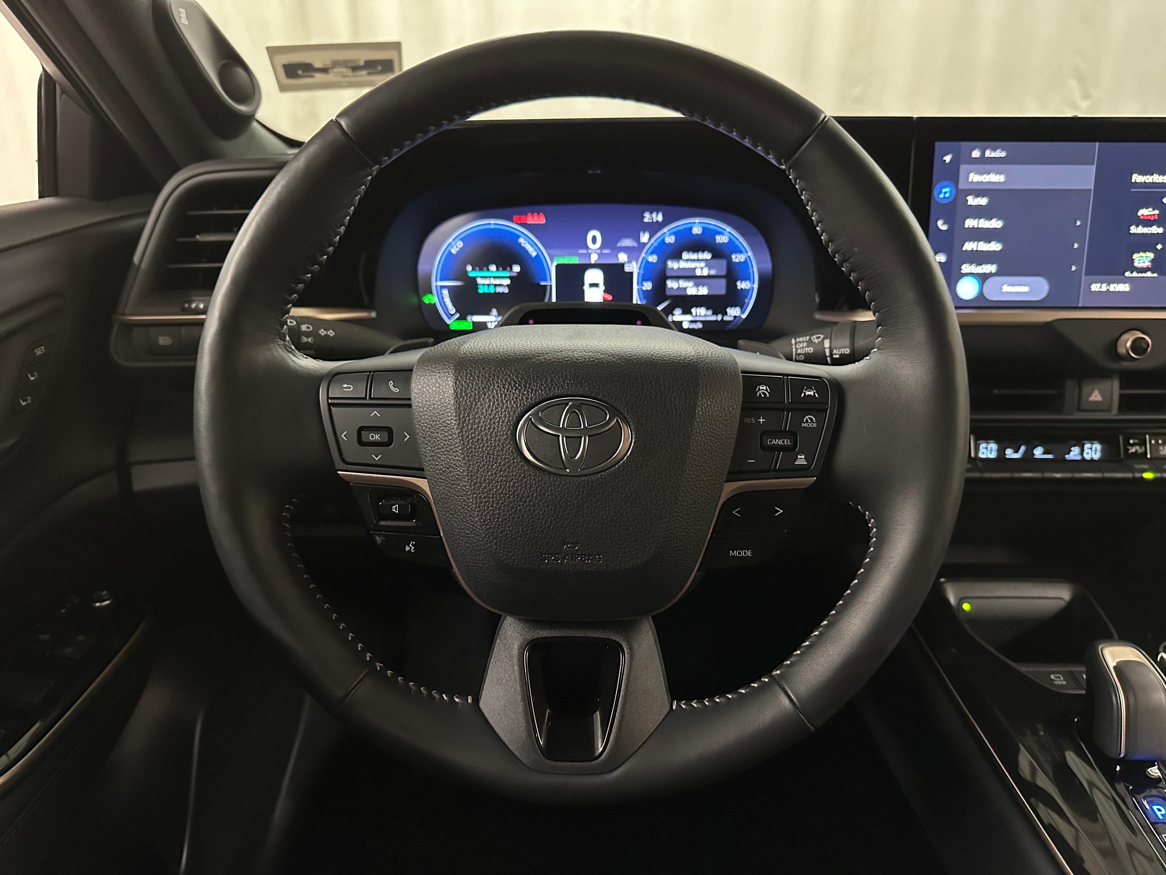 2024 Toyota Crown Platinum 4