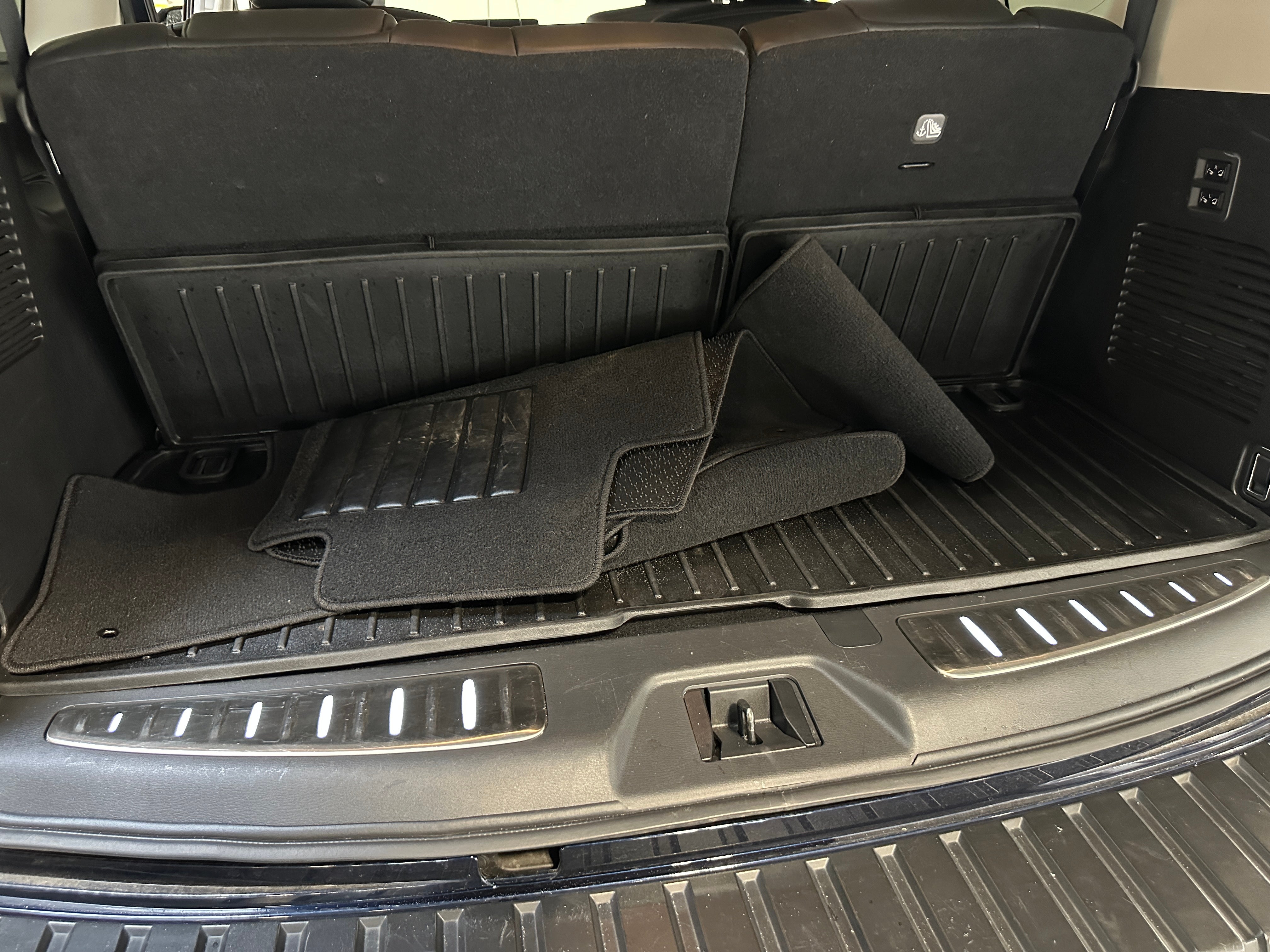 2024 Nissan Armada Platinum Edition 6