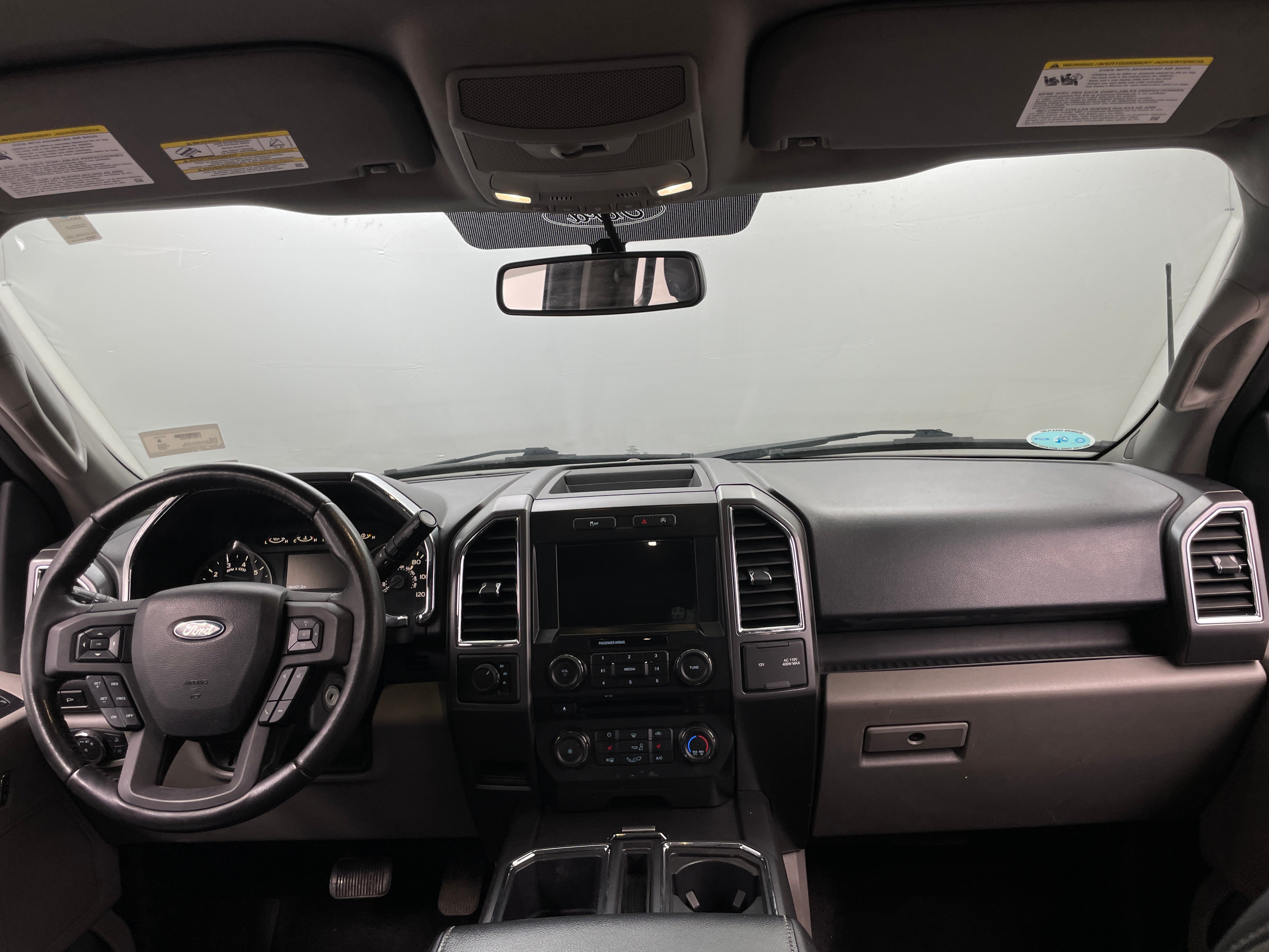 2017 Ford Econoline E-150 3