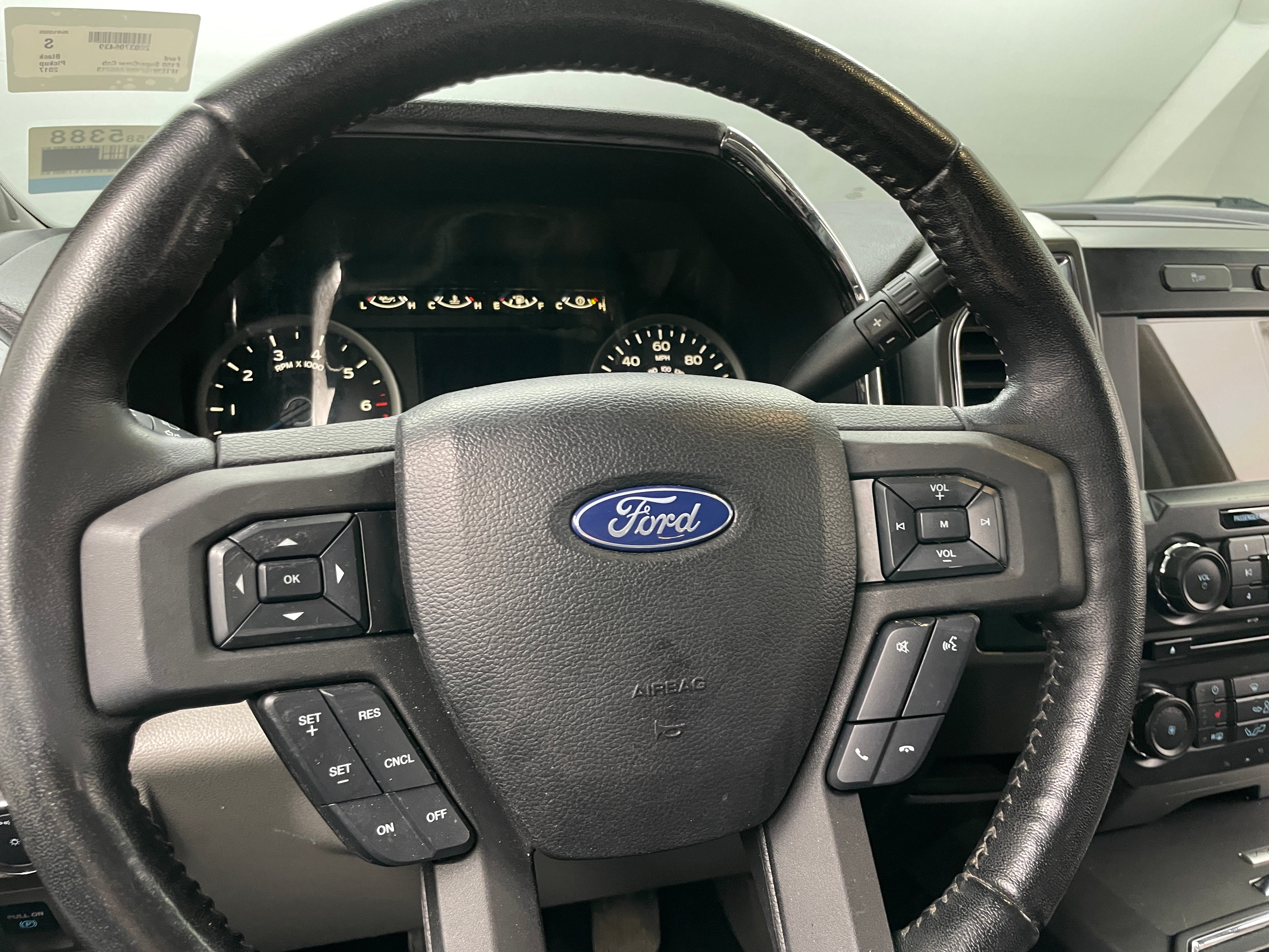 2017 Ford Econoline E-150 5