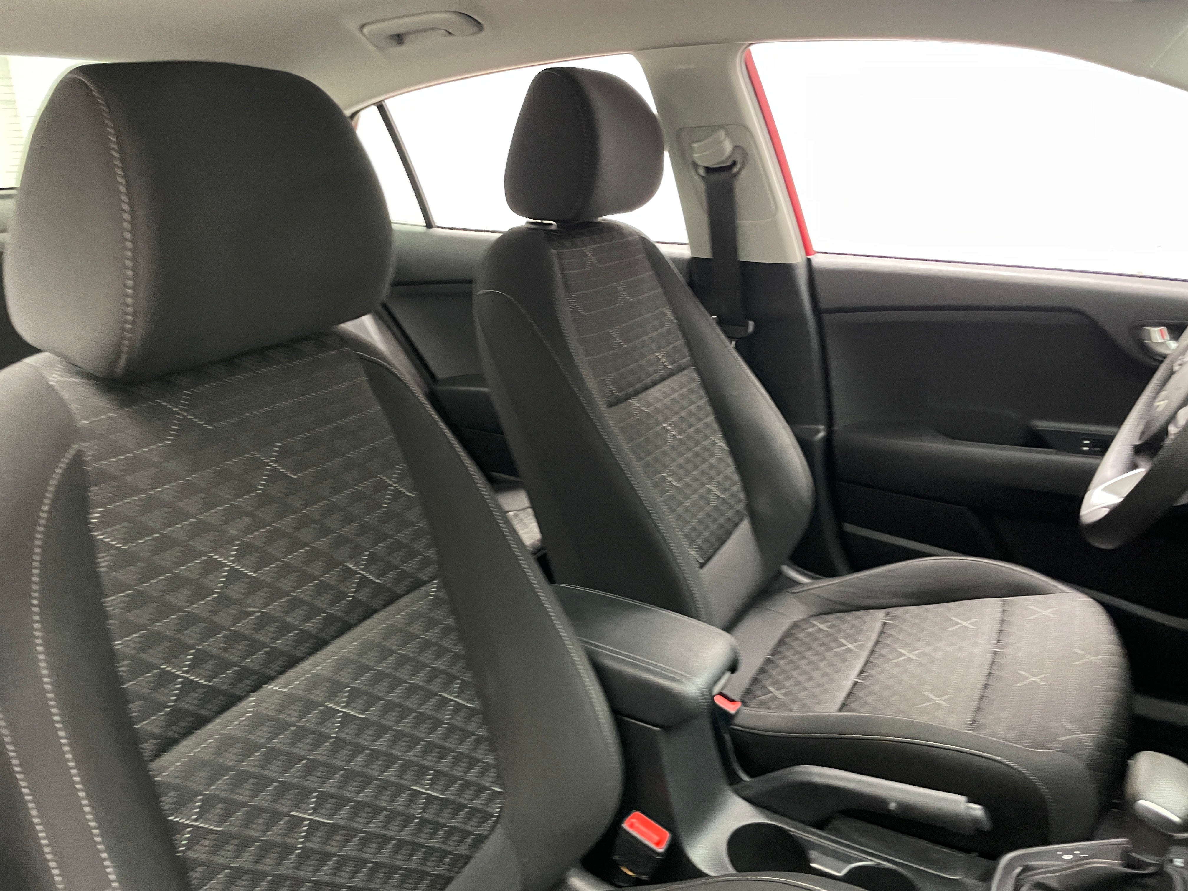 2022 Kia Rio S 2