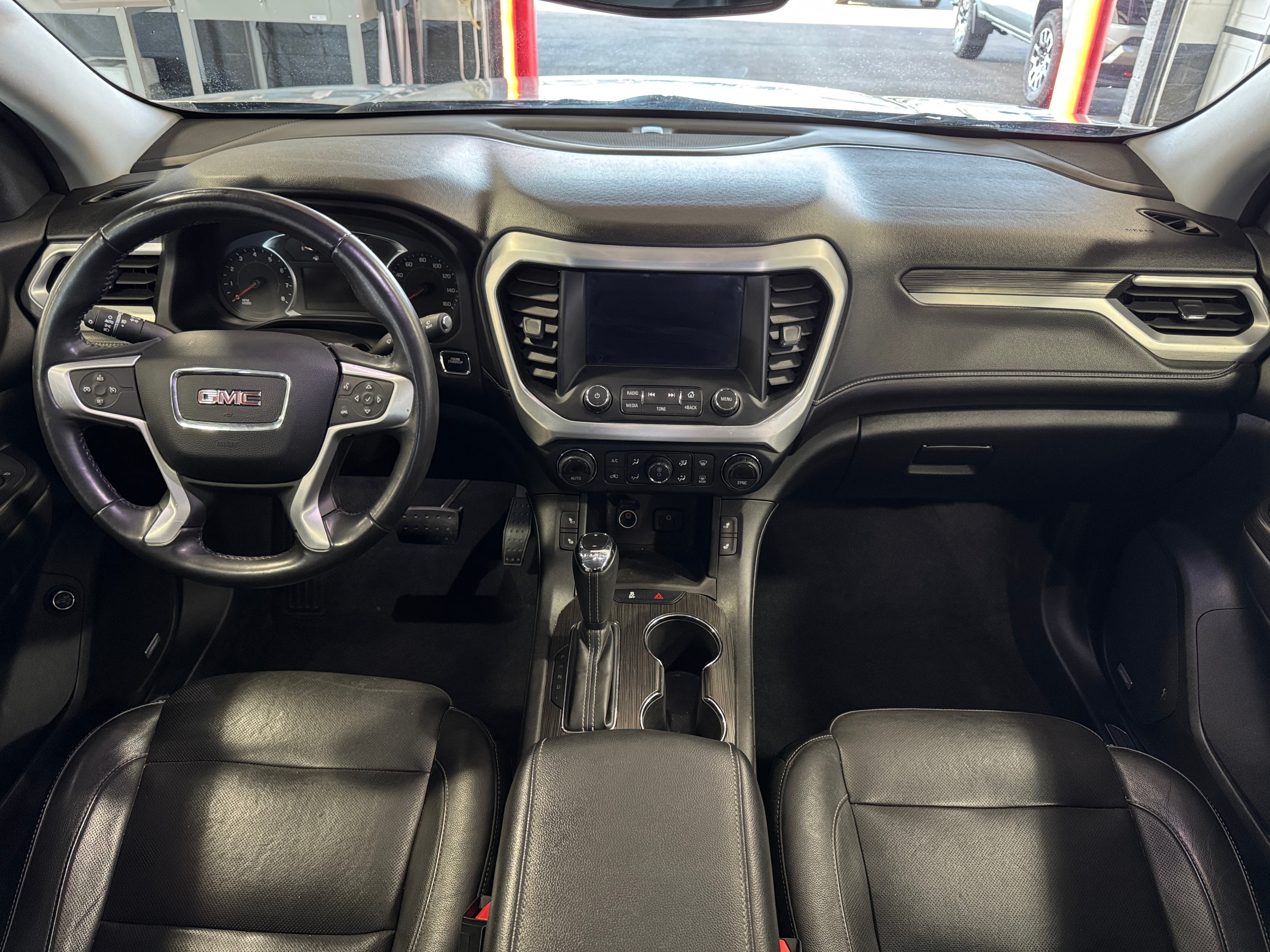 2019 GMC Acadia SLT 2