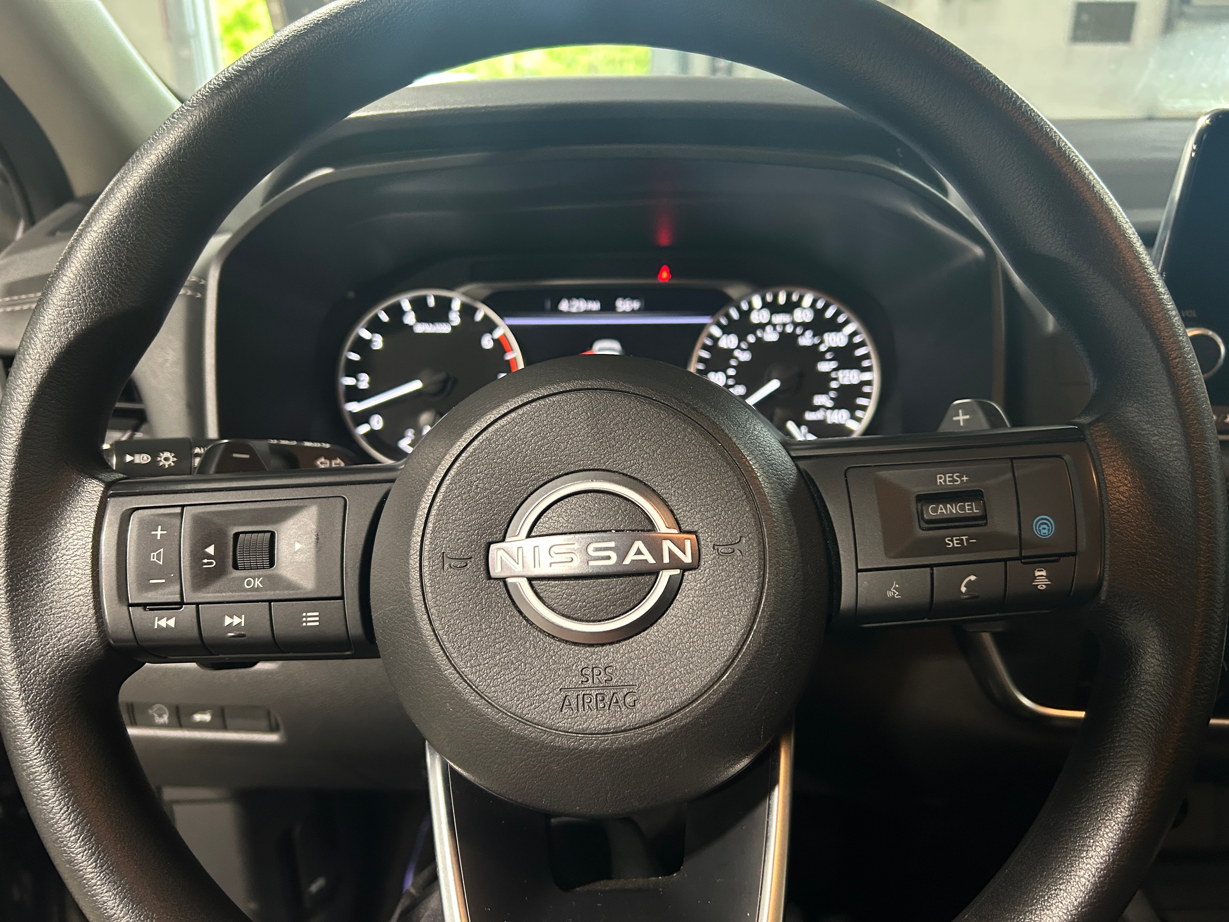 2024 Nissan Rogue SV 5