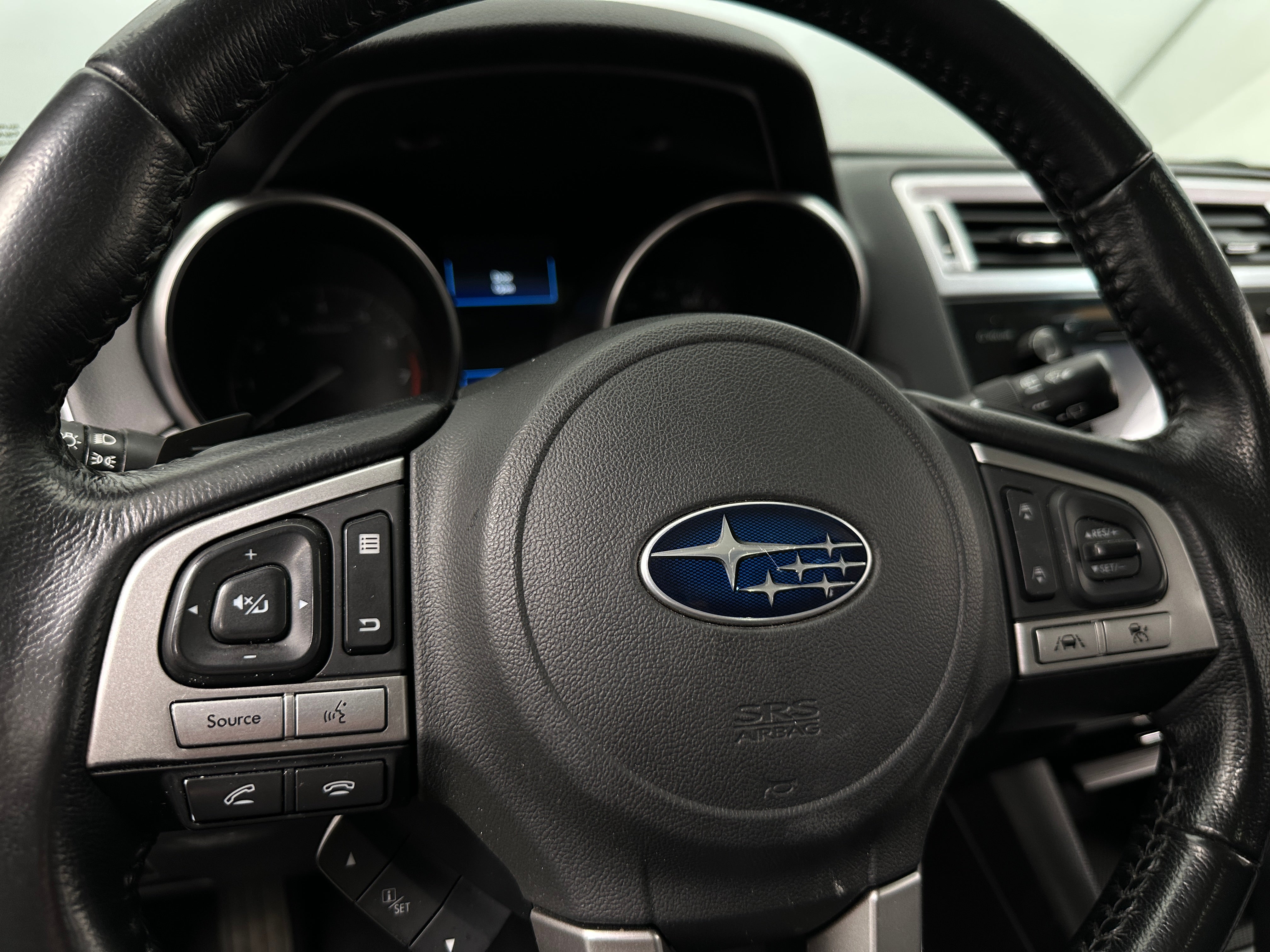 2016 Subaru Outback 3.6R Limited 4