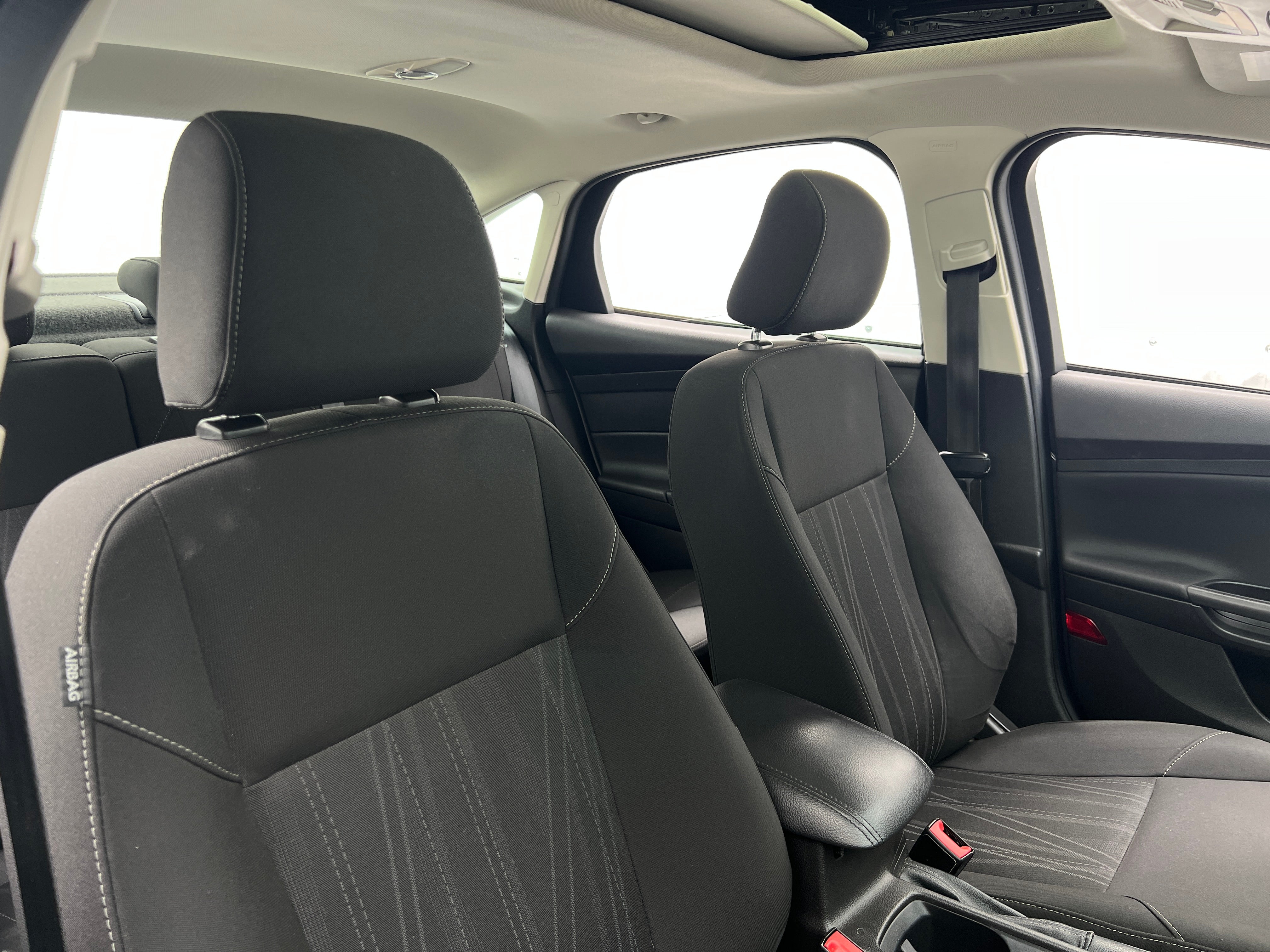 2017 Ford Focus SEL 2