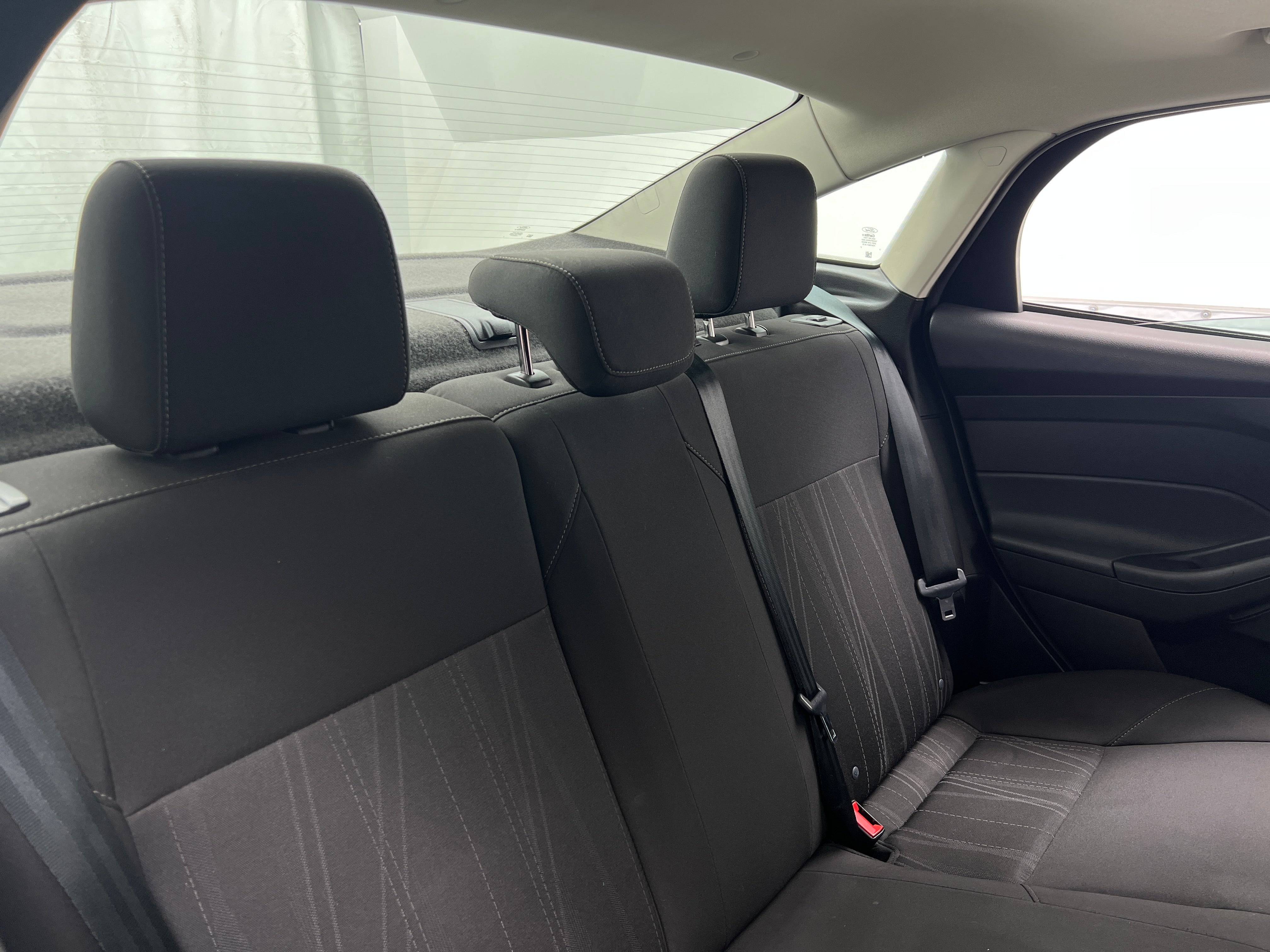 2017 Ford Focus SEL 6