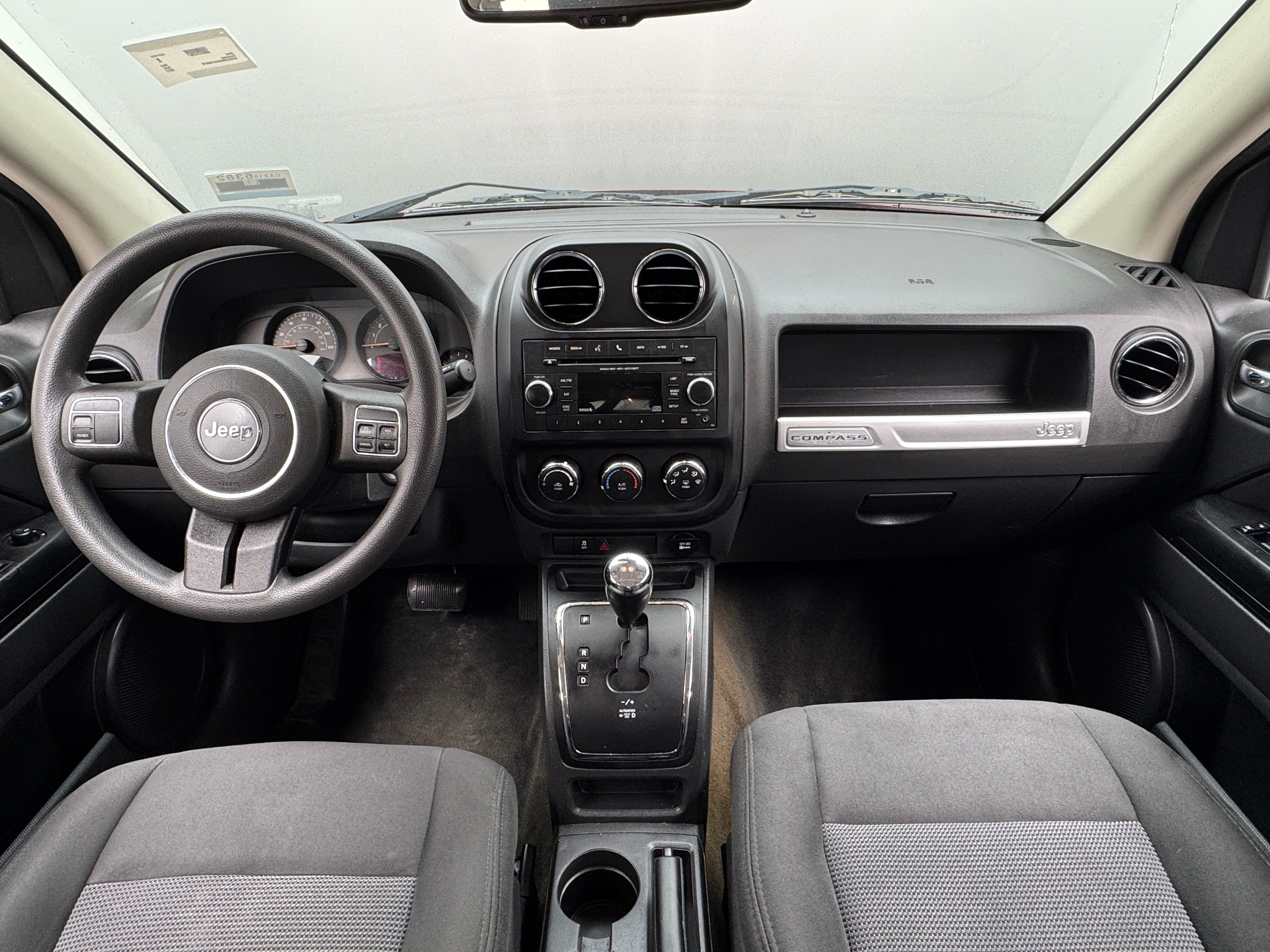 2017 Jeep Compass Sport 3
