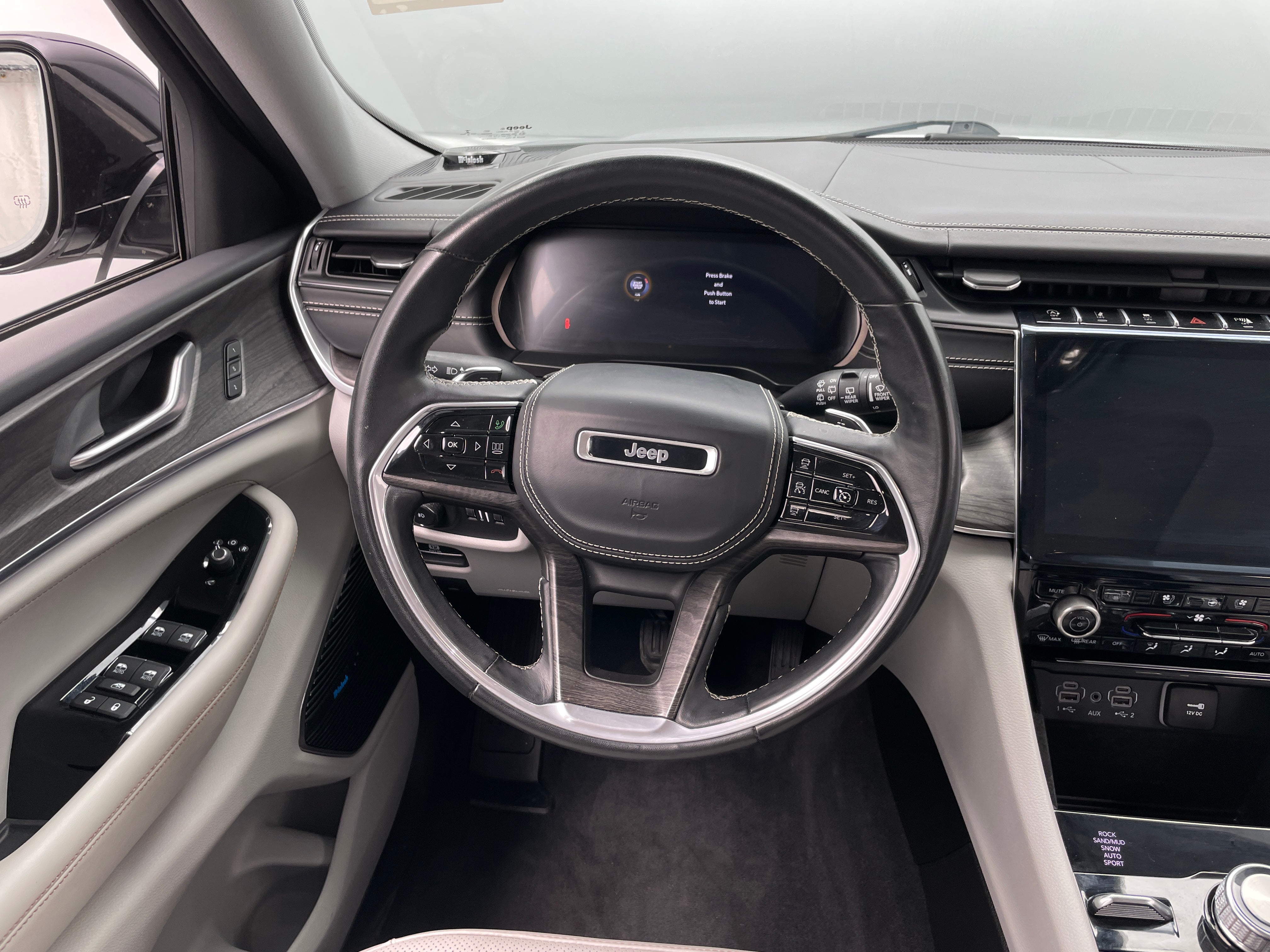 2021 Jeep Grand Cherokee L Overland 4