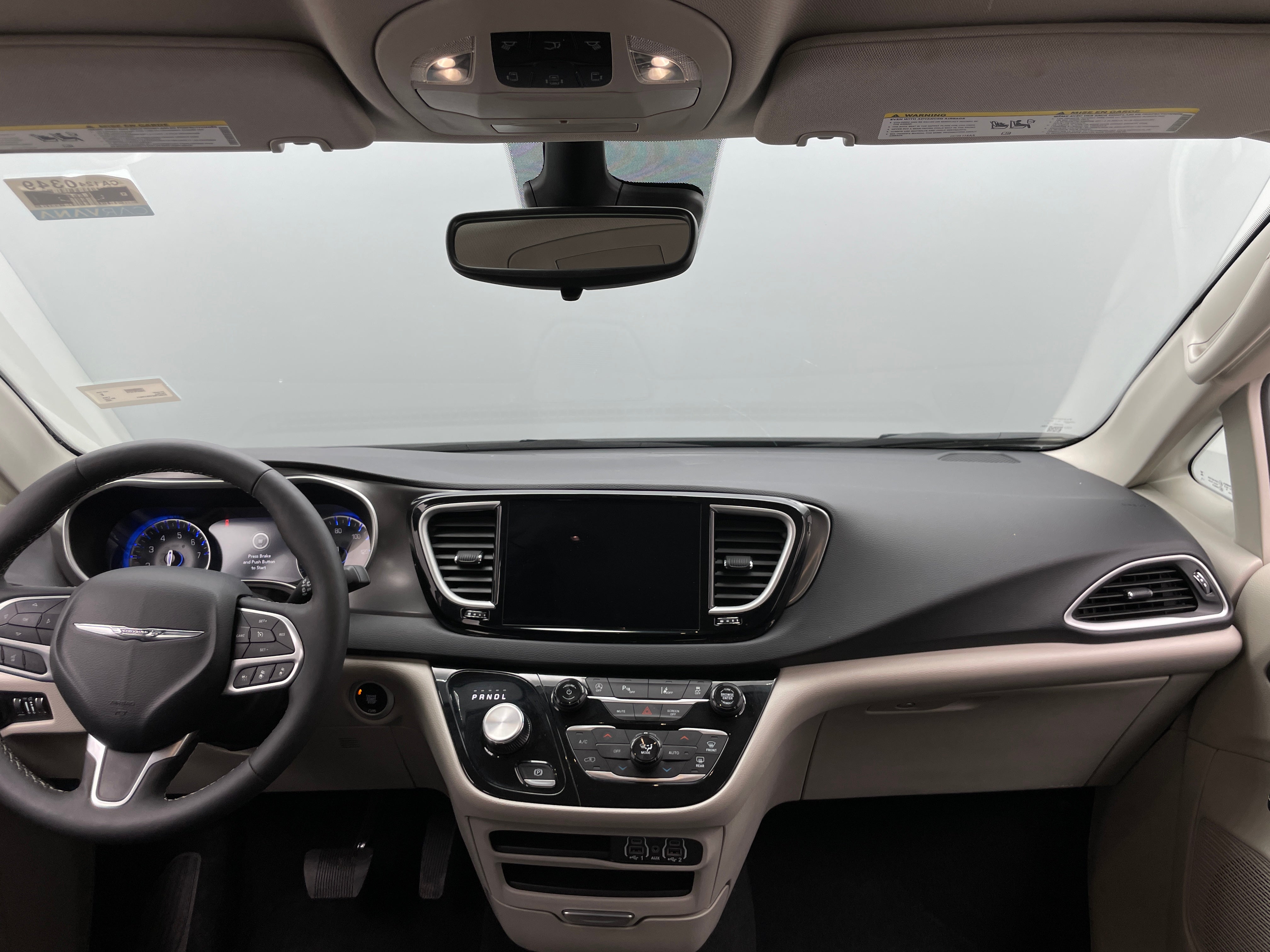 2024 Chrysler Pacifica Touring L 2