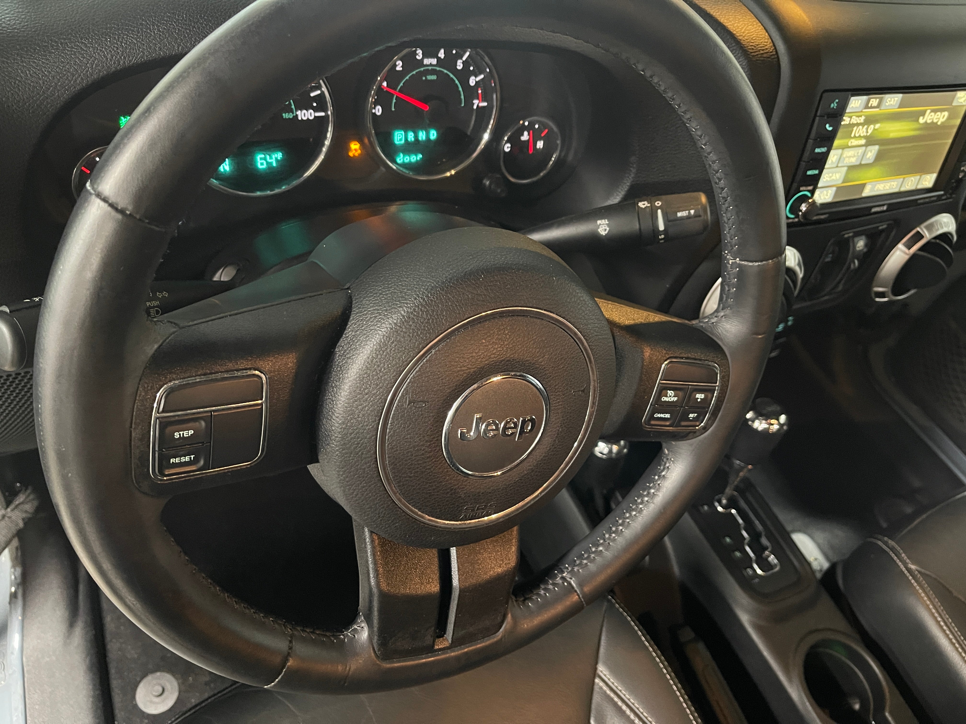 2015 Jeep Wrangler Unlimited Sahara 5