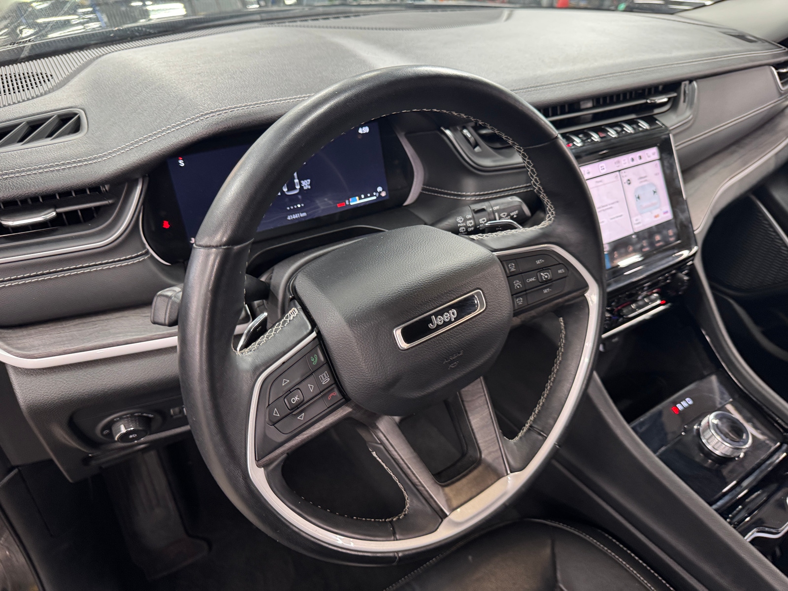 Thumbnail: 2022 Jeep Grand Cherokee - 2