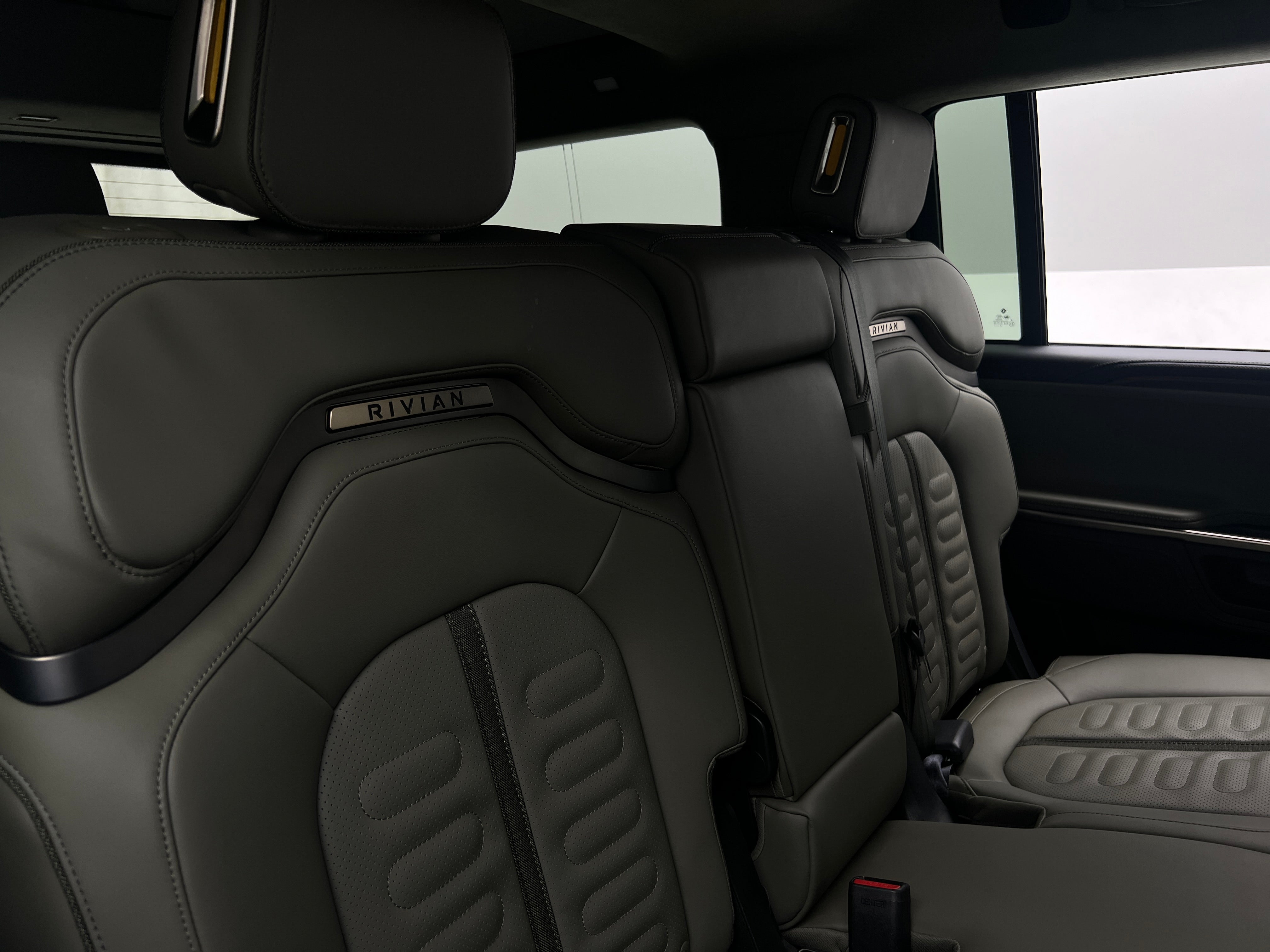 2023 Rivian R1S Adventure 5