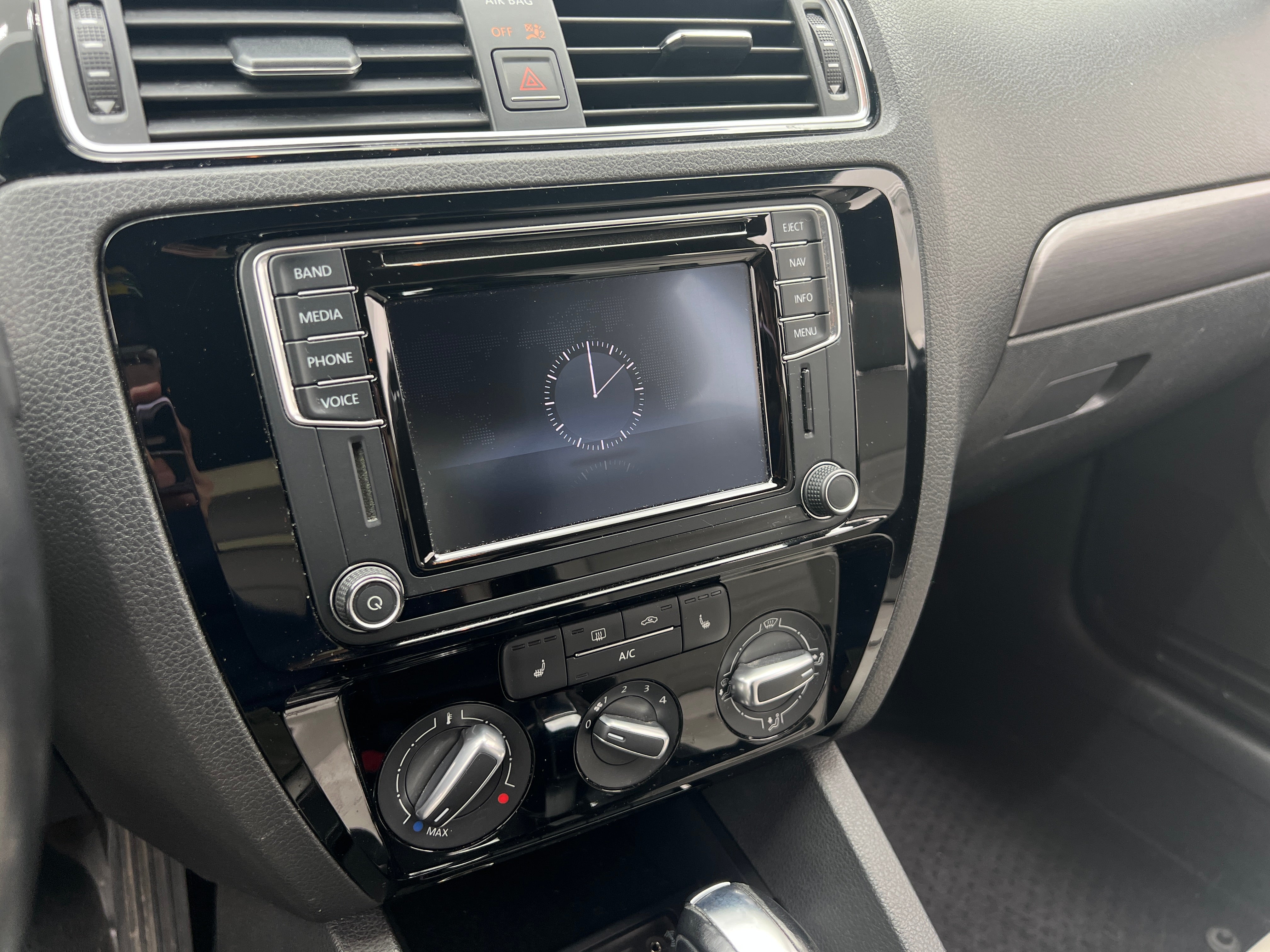 2016 Volkswagen Jetta Sport 3