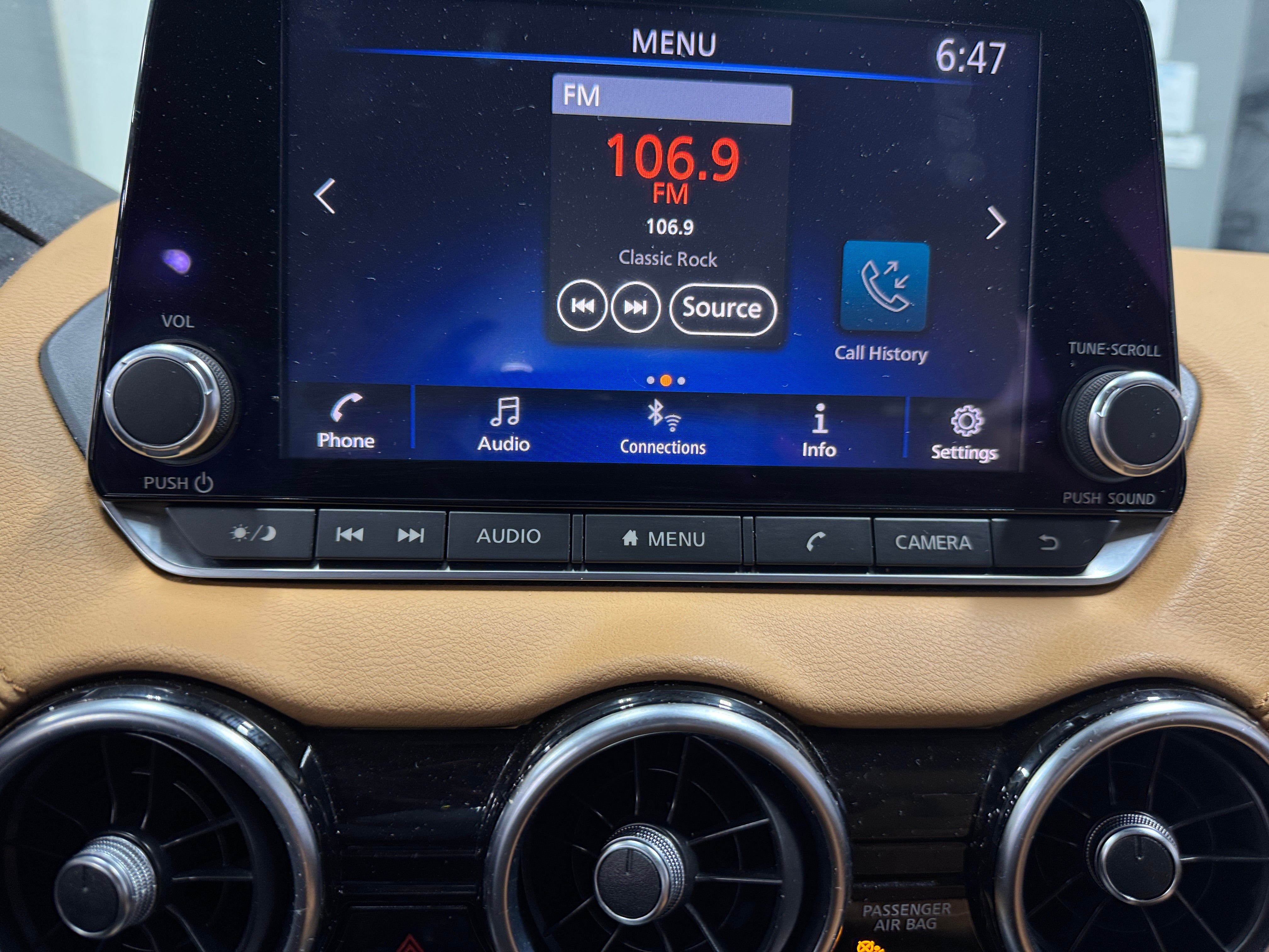 2021 Nissan Sentra SV 4