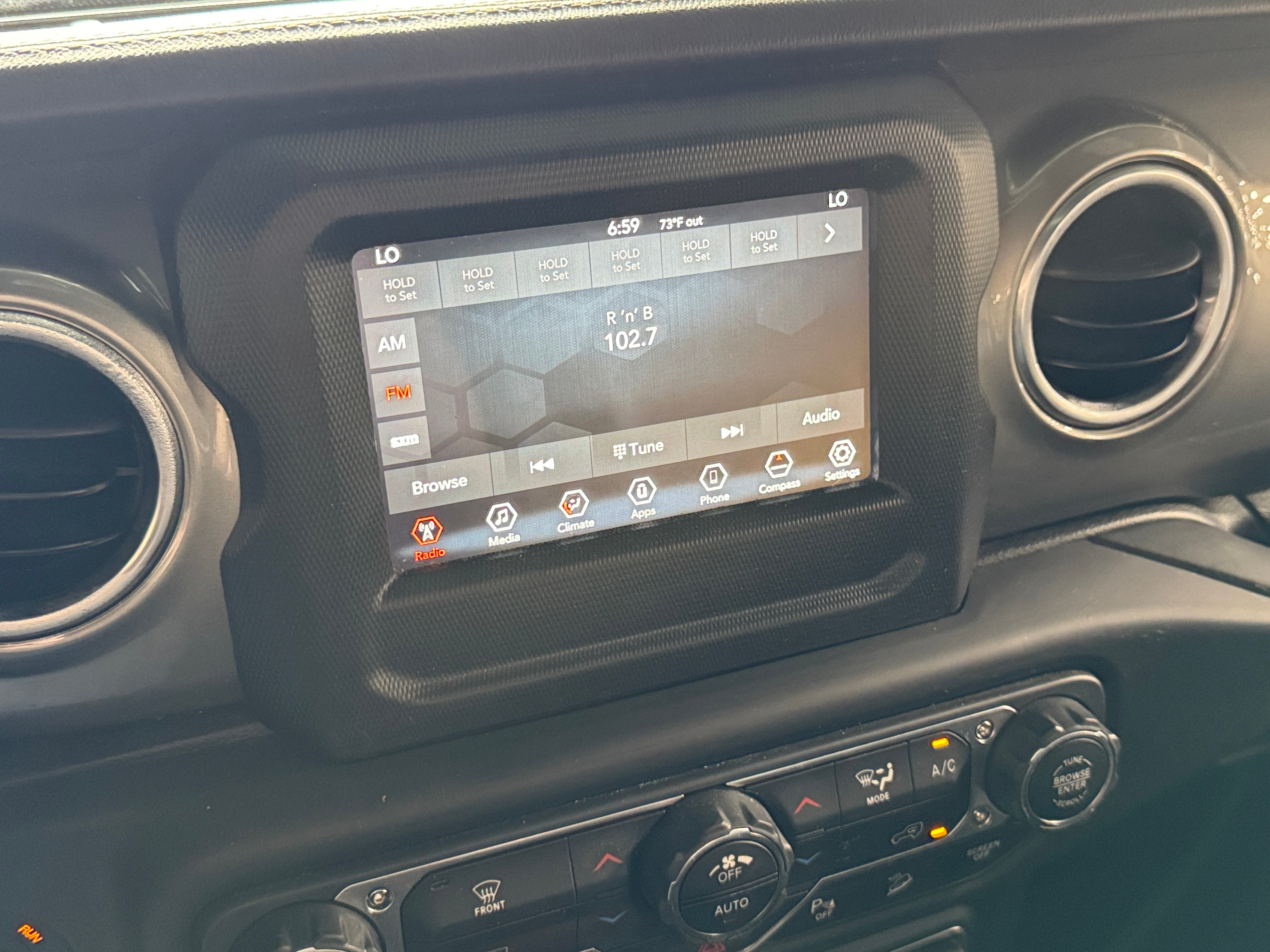 2018 Jeep Wrangler Unlimited Sahara 4