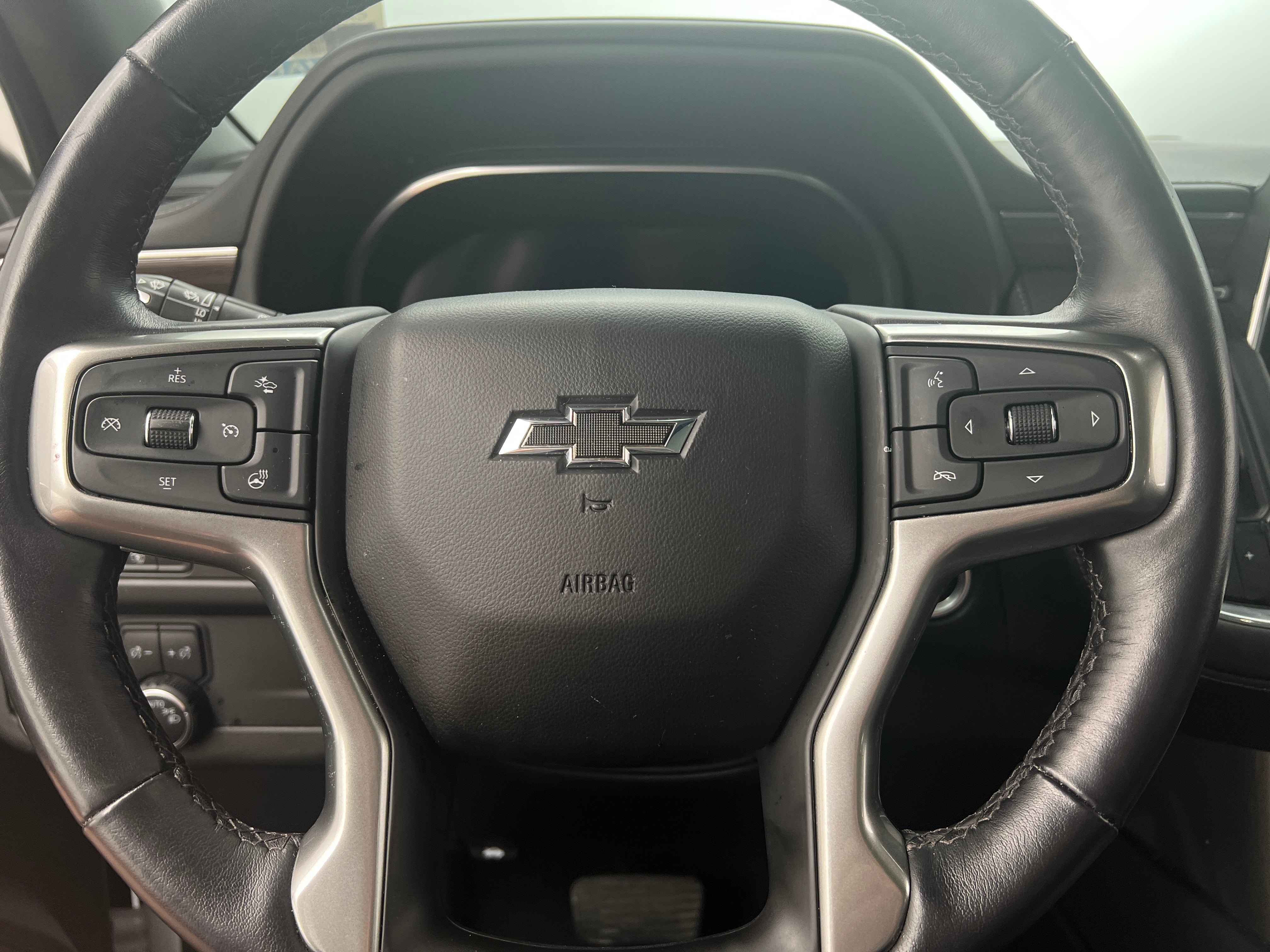 2022 Chevrolet Suburban Z71 4