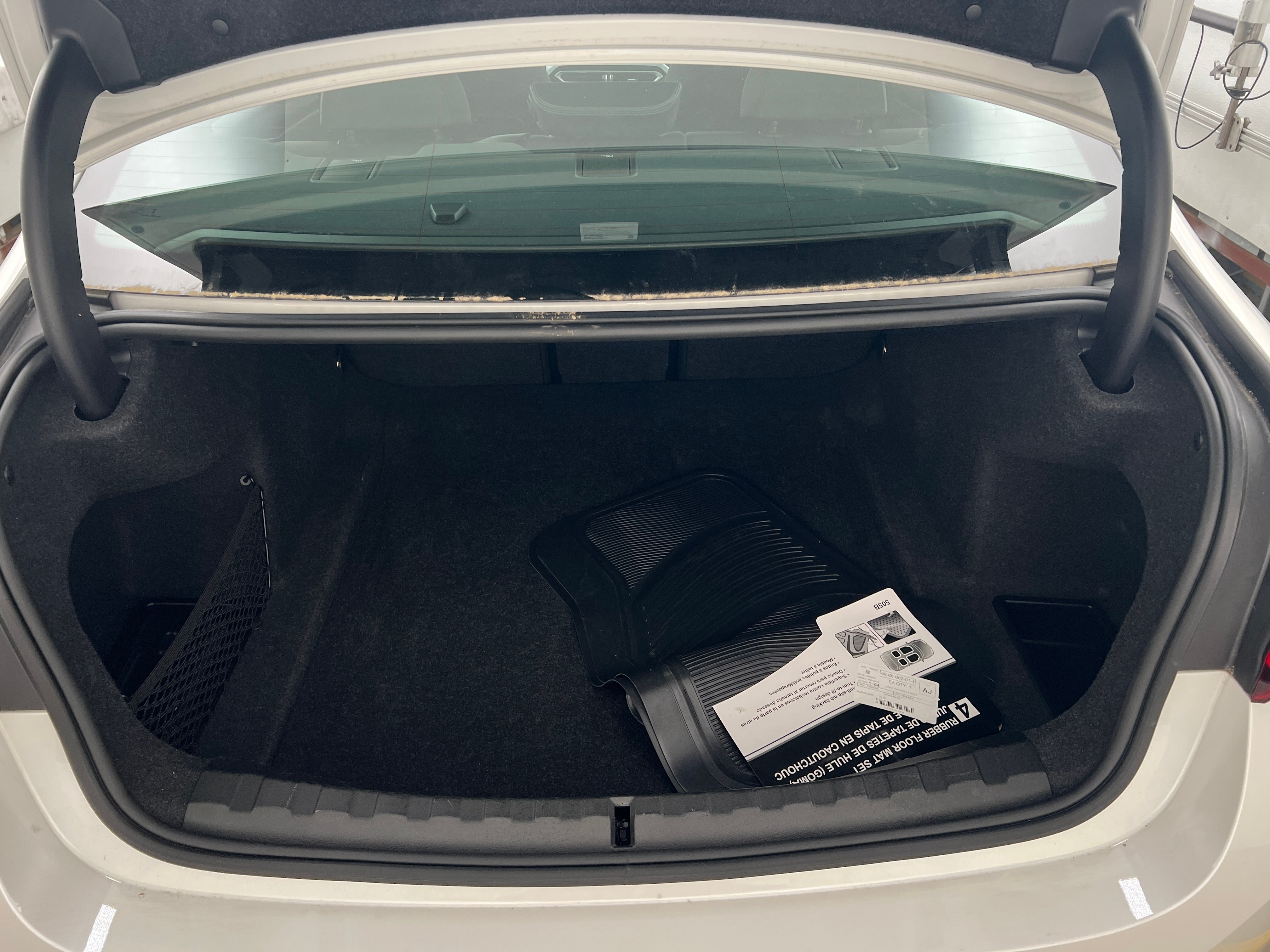 2024 BMW 3 Series 330i xDrive 6