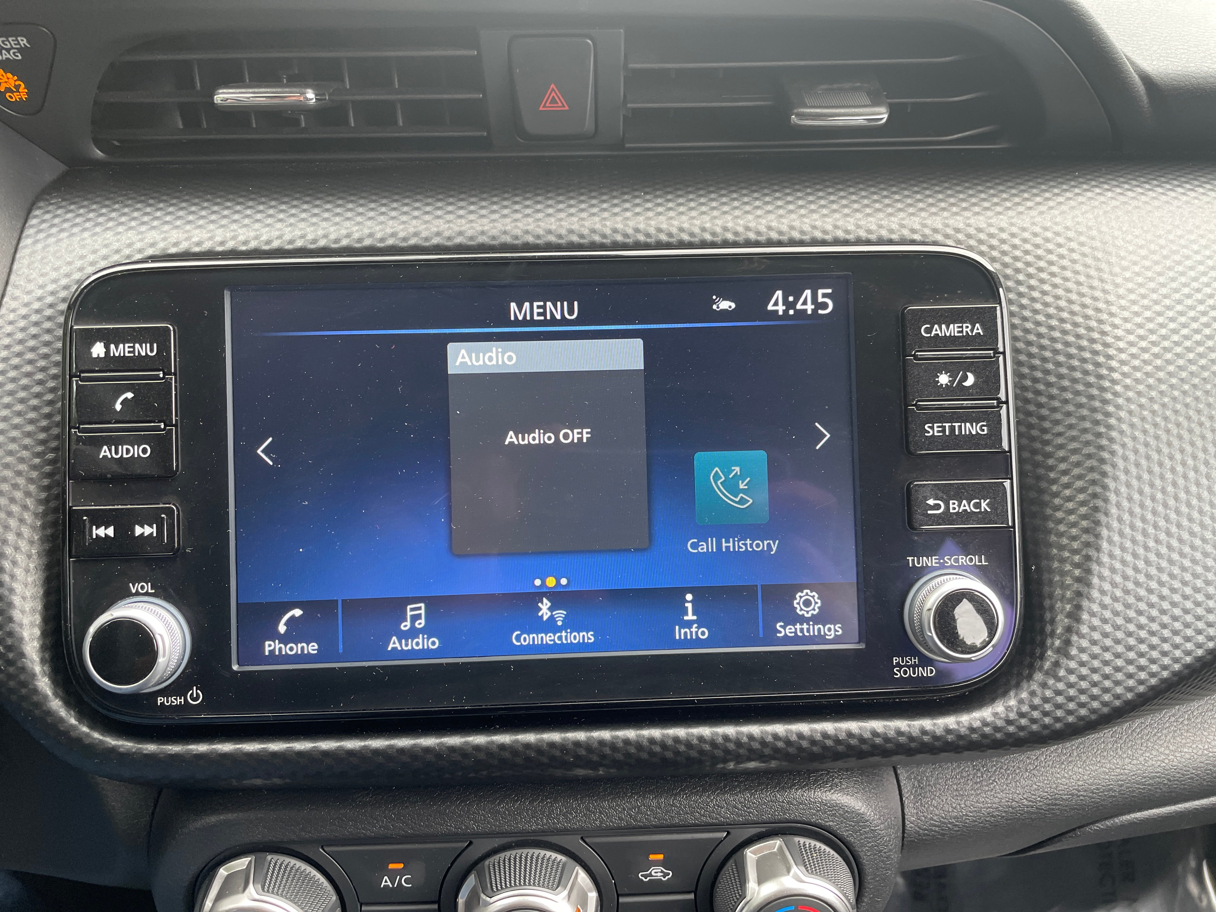 2024 Nissan Kicks SV 4