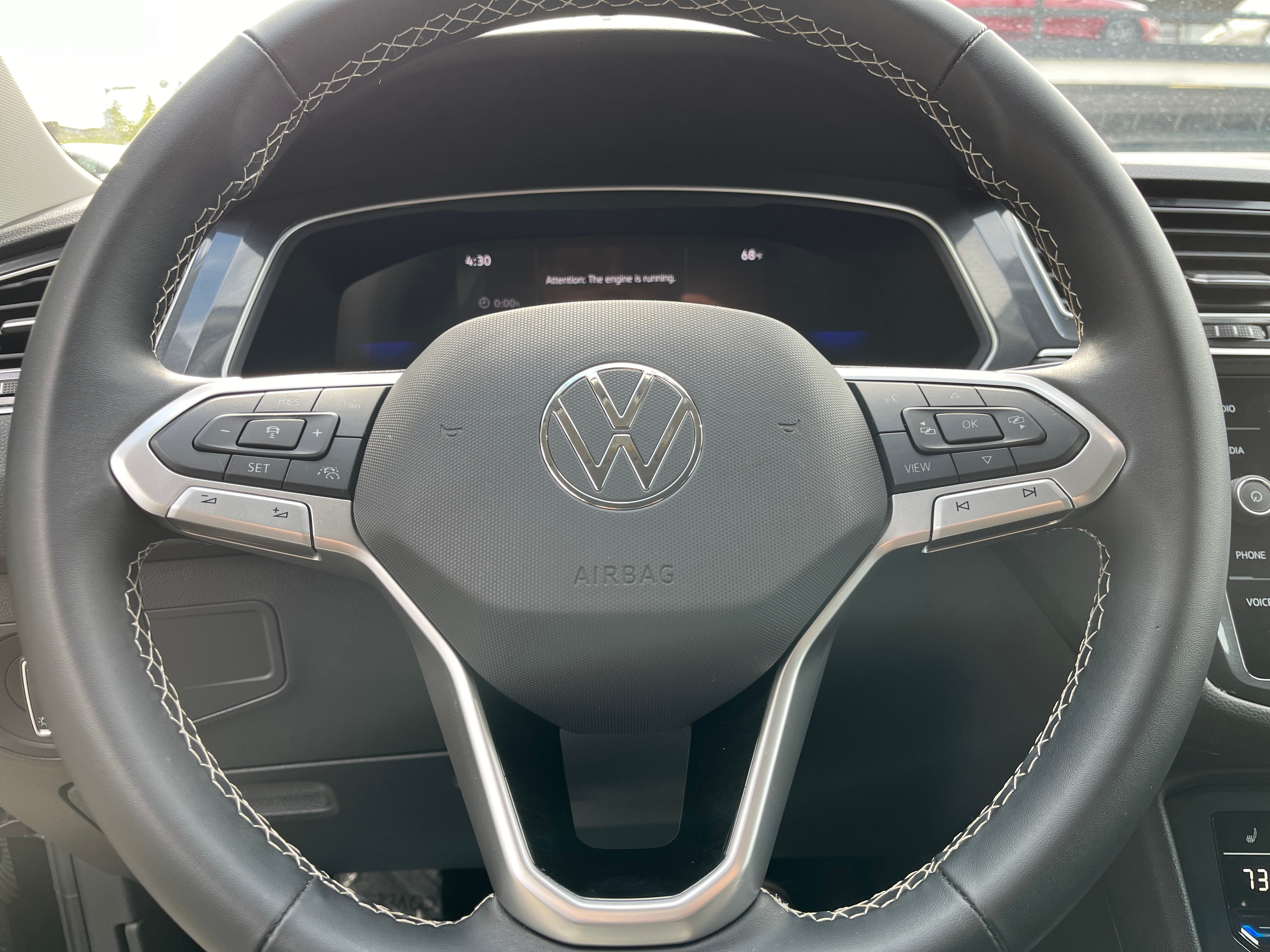 2024 Volkswagen Tiguan SE 4