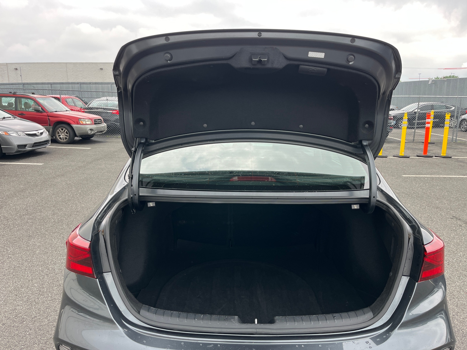 Thumbnail: 2023 Kia Forte - 6