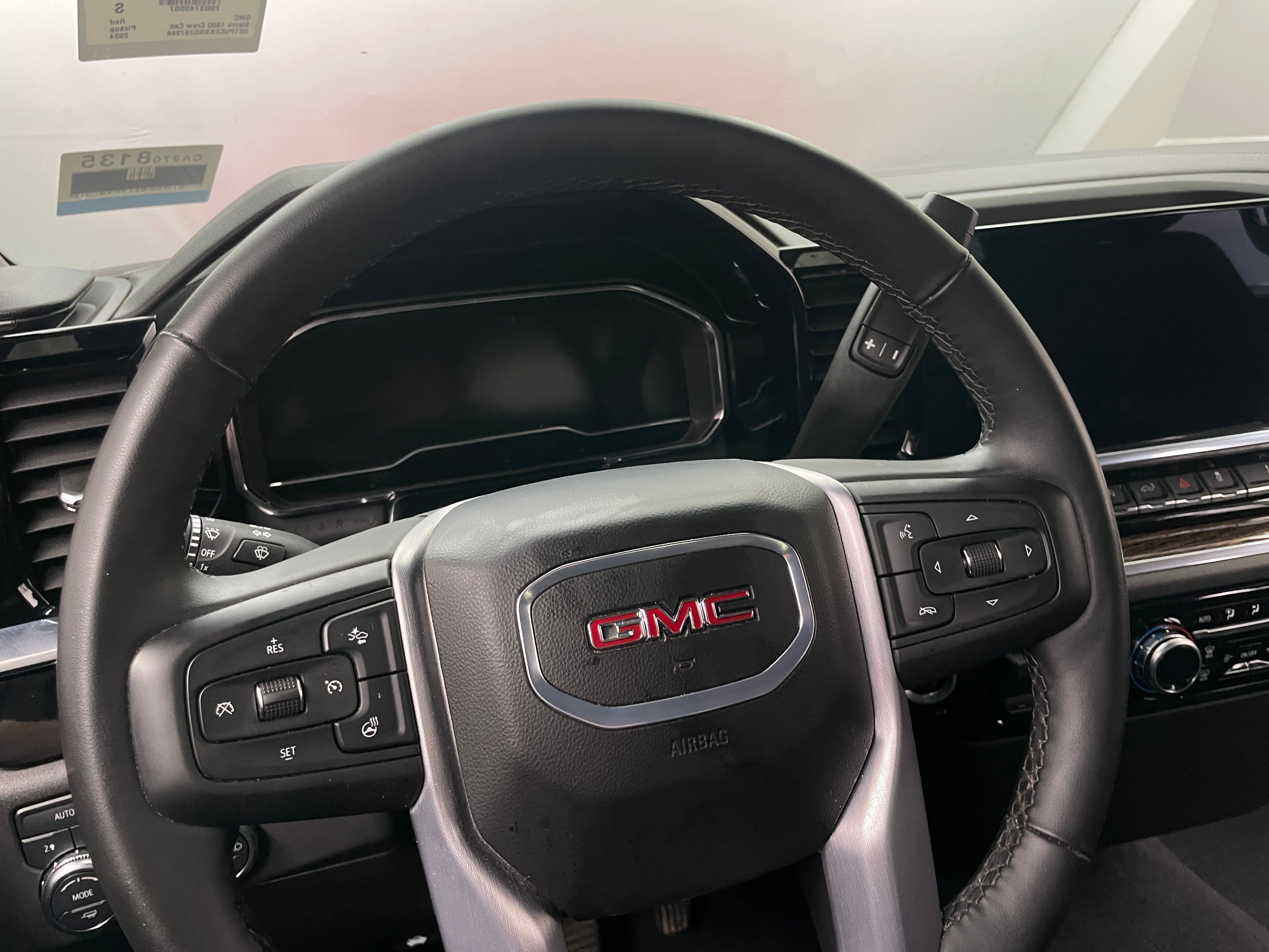 2024 GMC Sierra 1500 Elevation 5