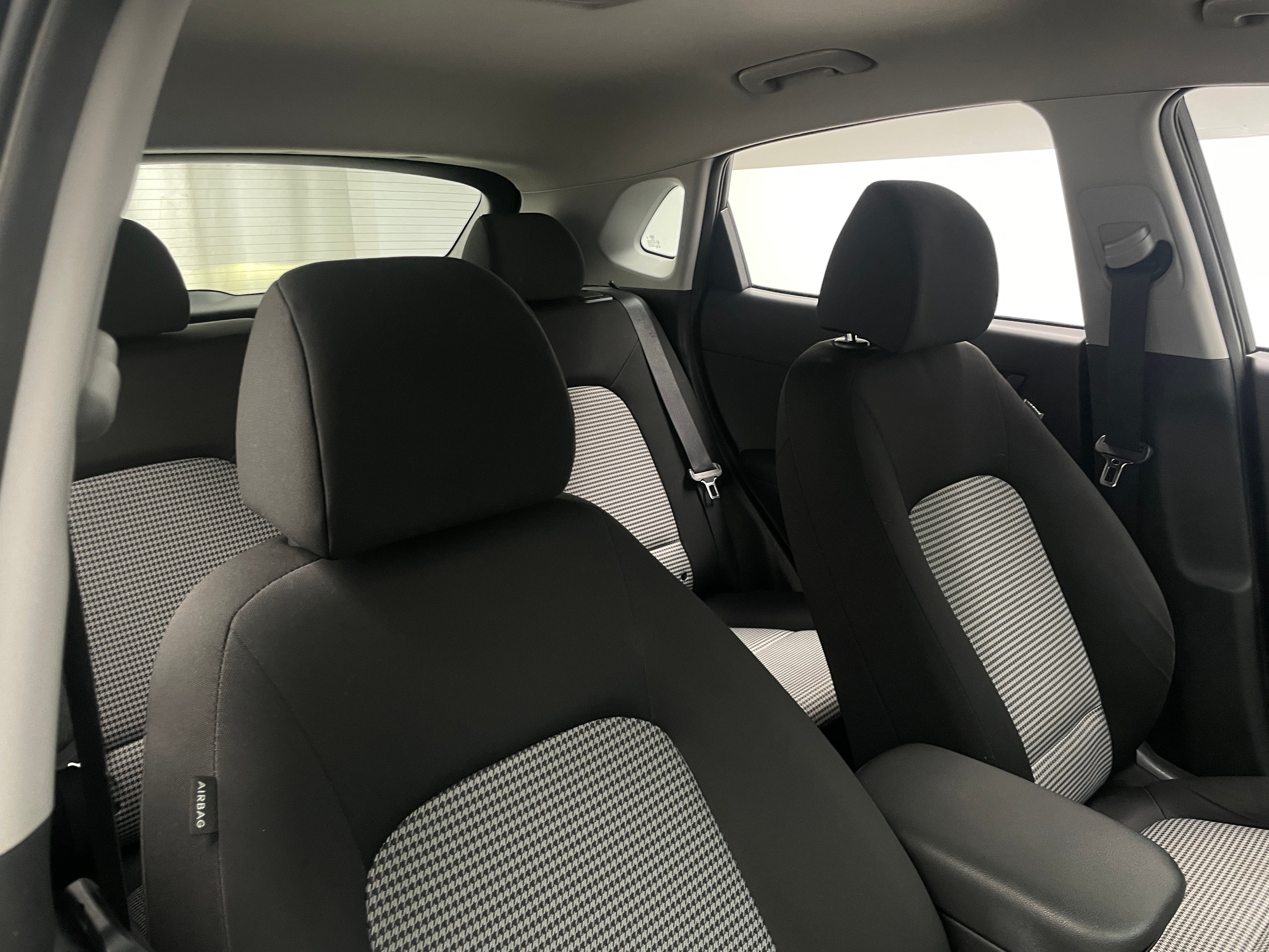 2019 Hyundai Kona SE 2