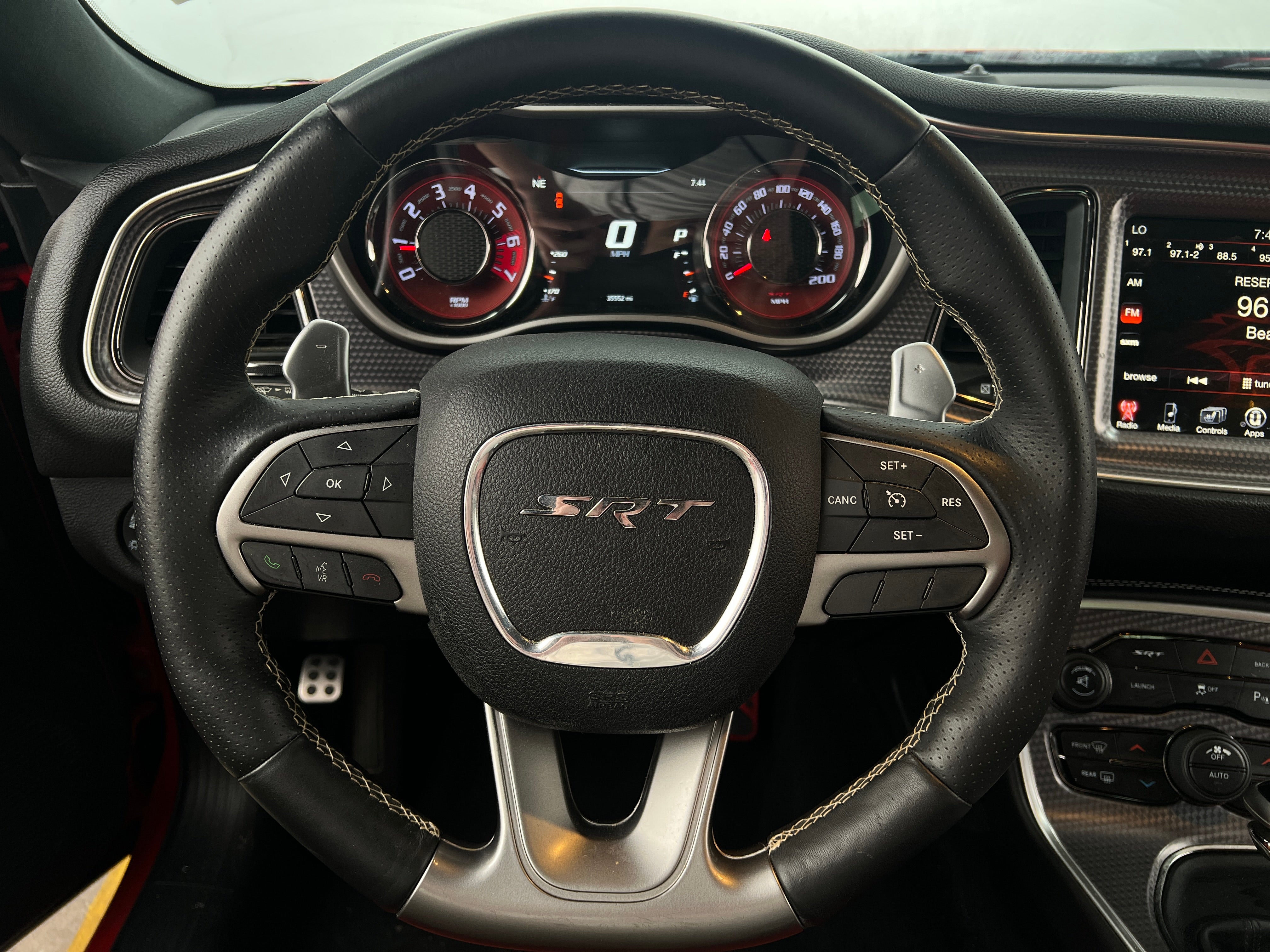 2016 Dodge Challenger SRT Hellcat 4
