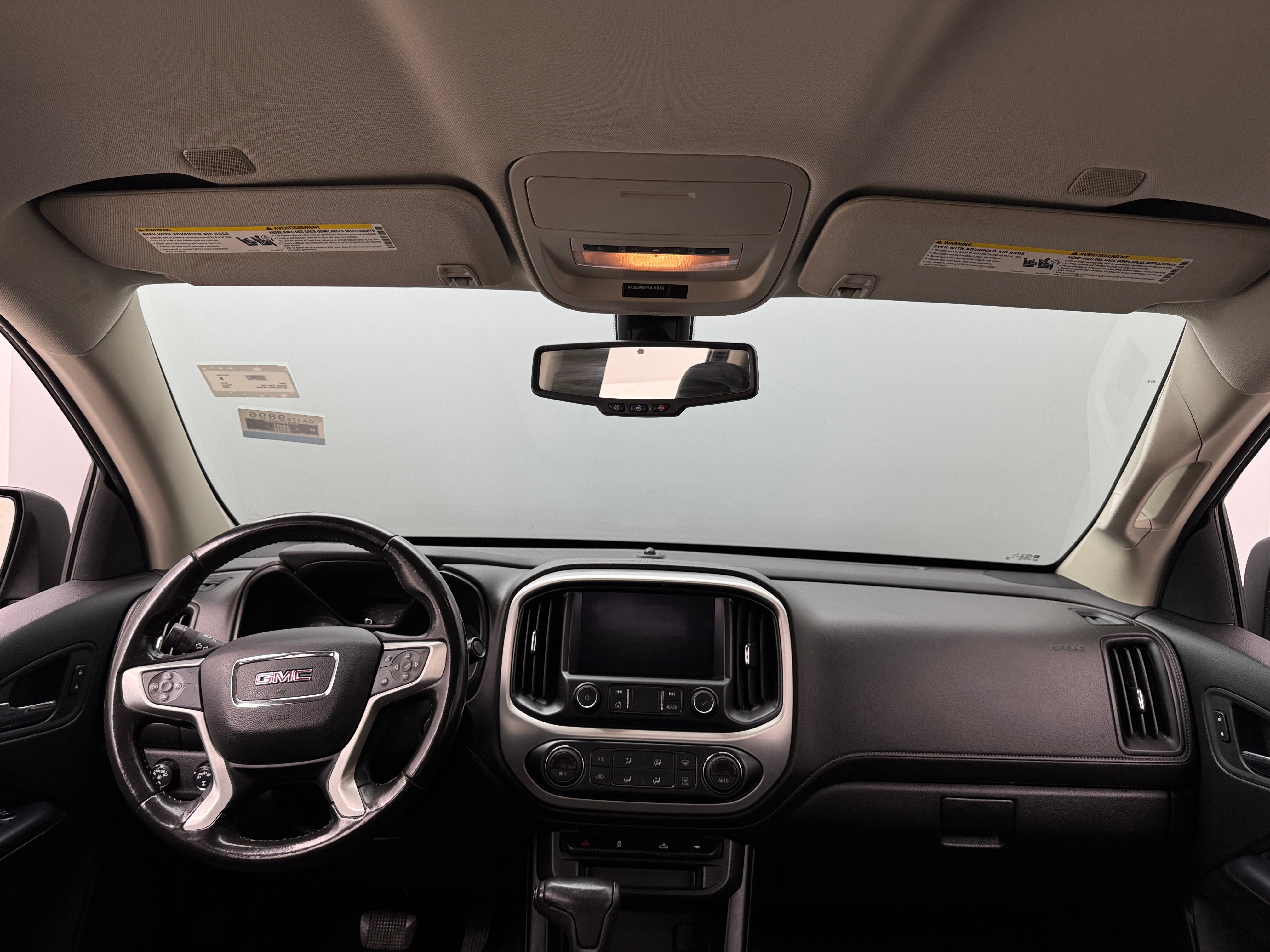 2020 GMC Canyon SLE 3