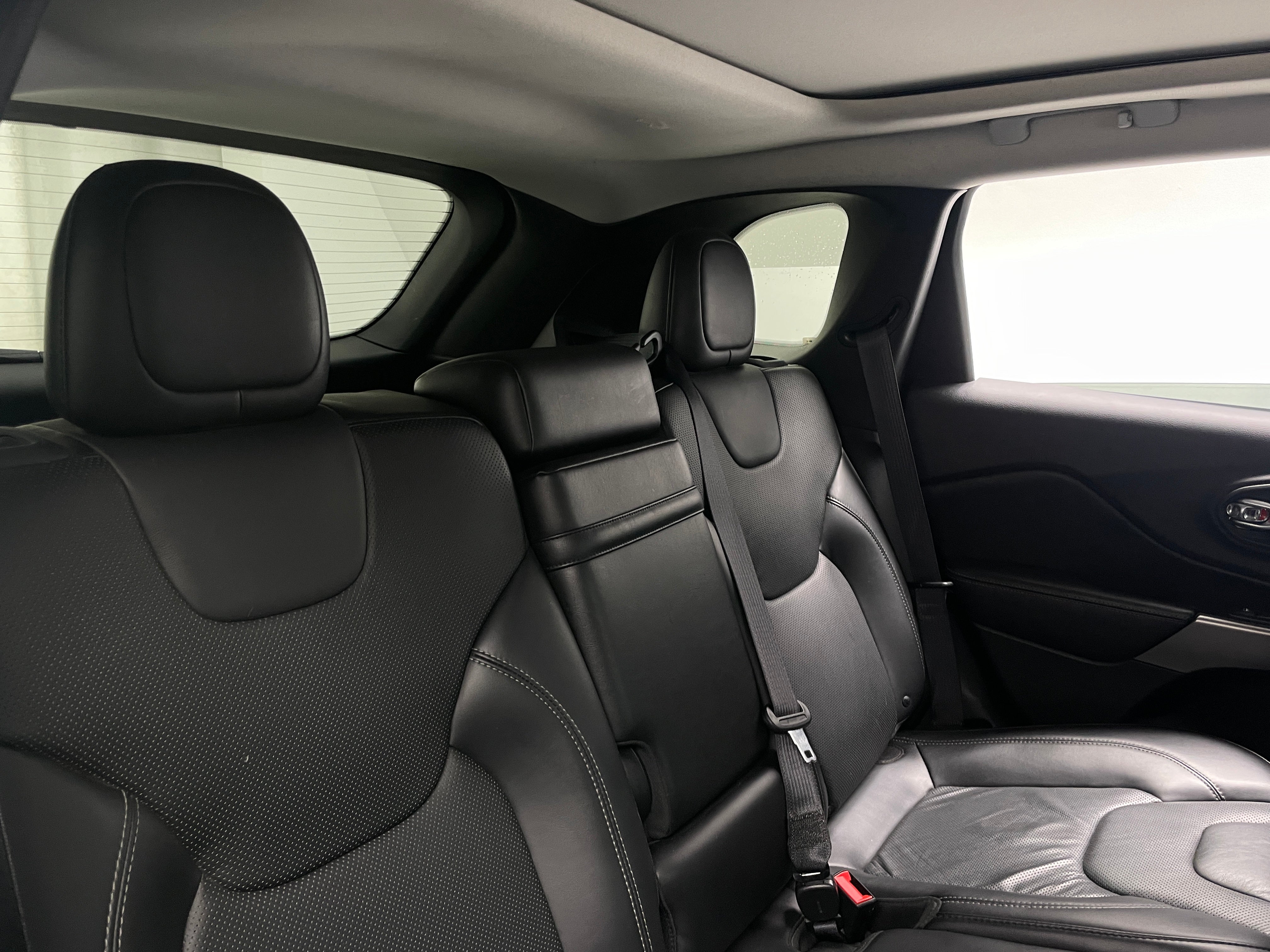 2019 Jeep Cherokee Limited Edition 5