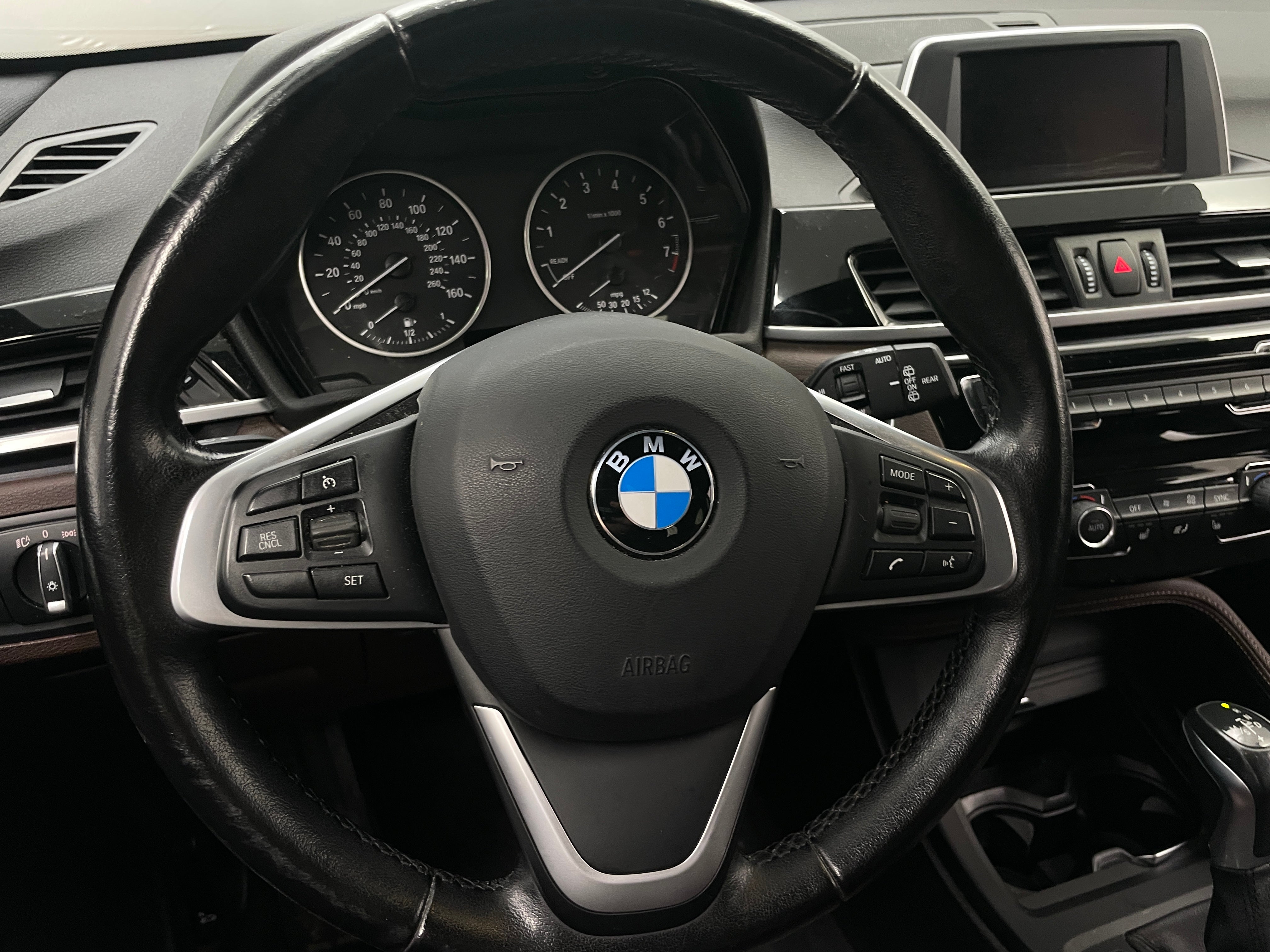 2018 BMW X1 xDrive28i 4