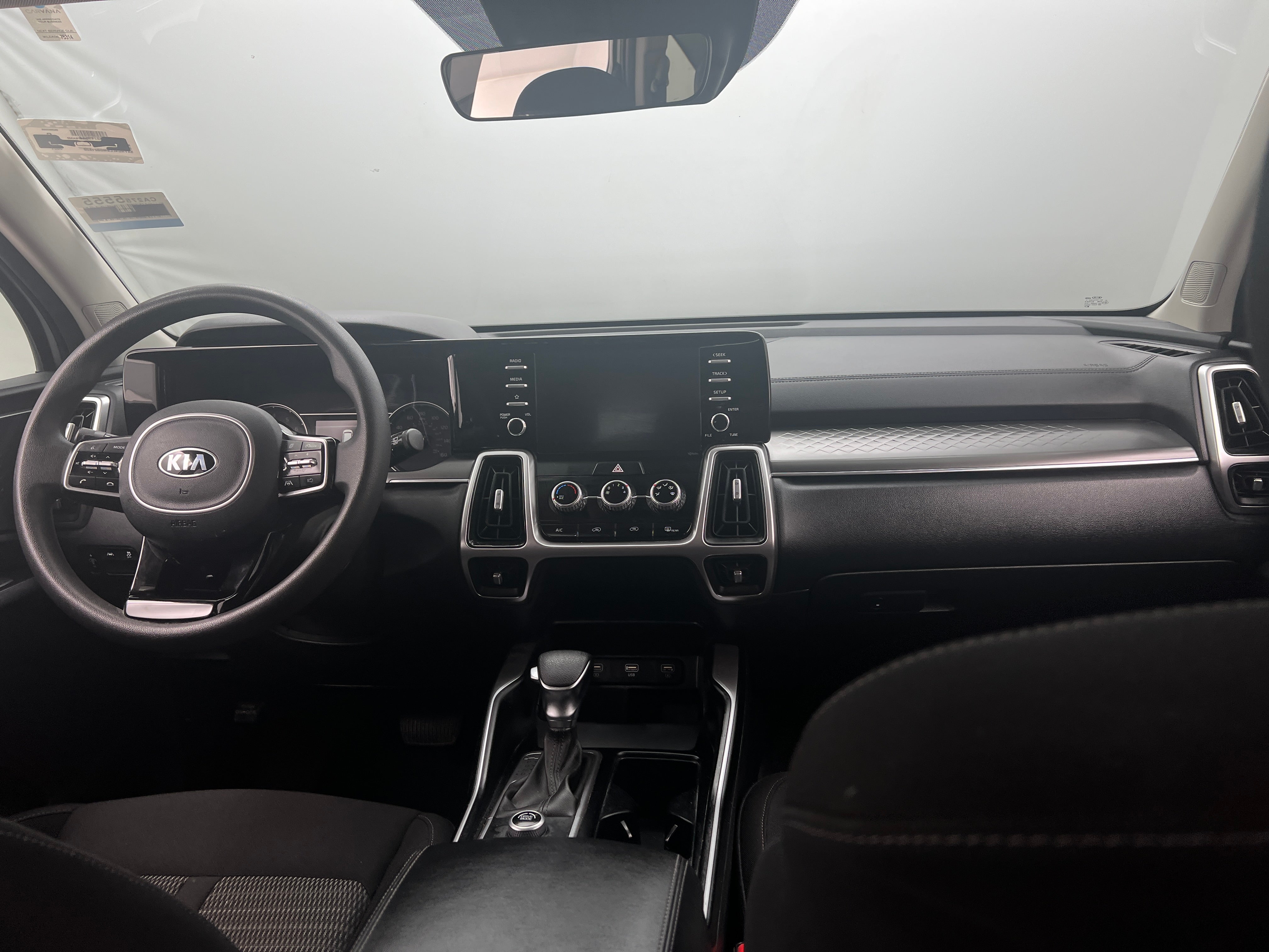 2021 Kia Sorento LX 3