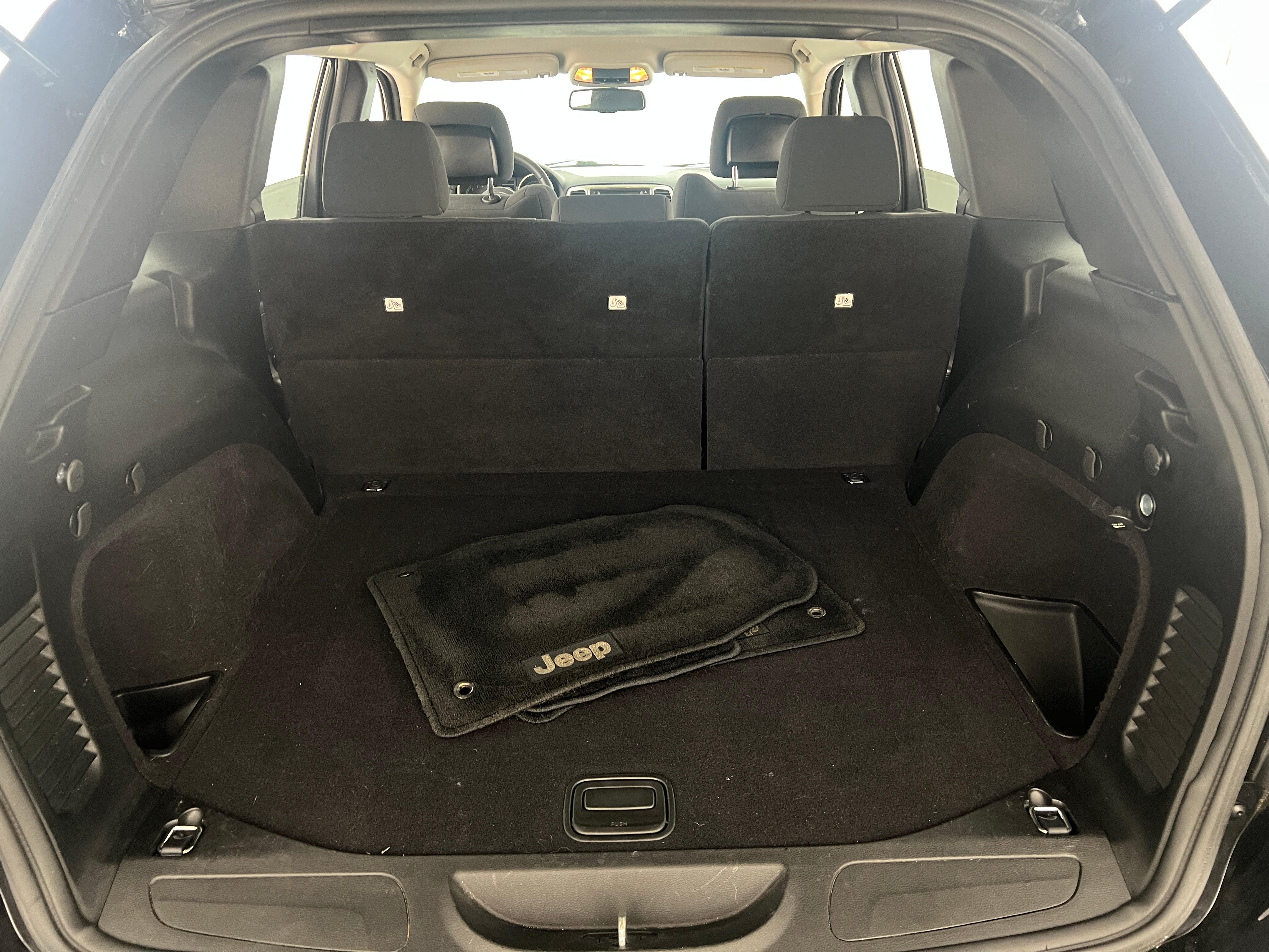 2013 Jeep Grand Cherokee Laredo 7