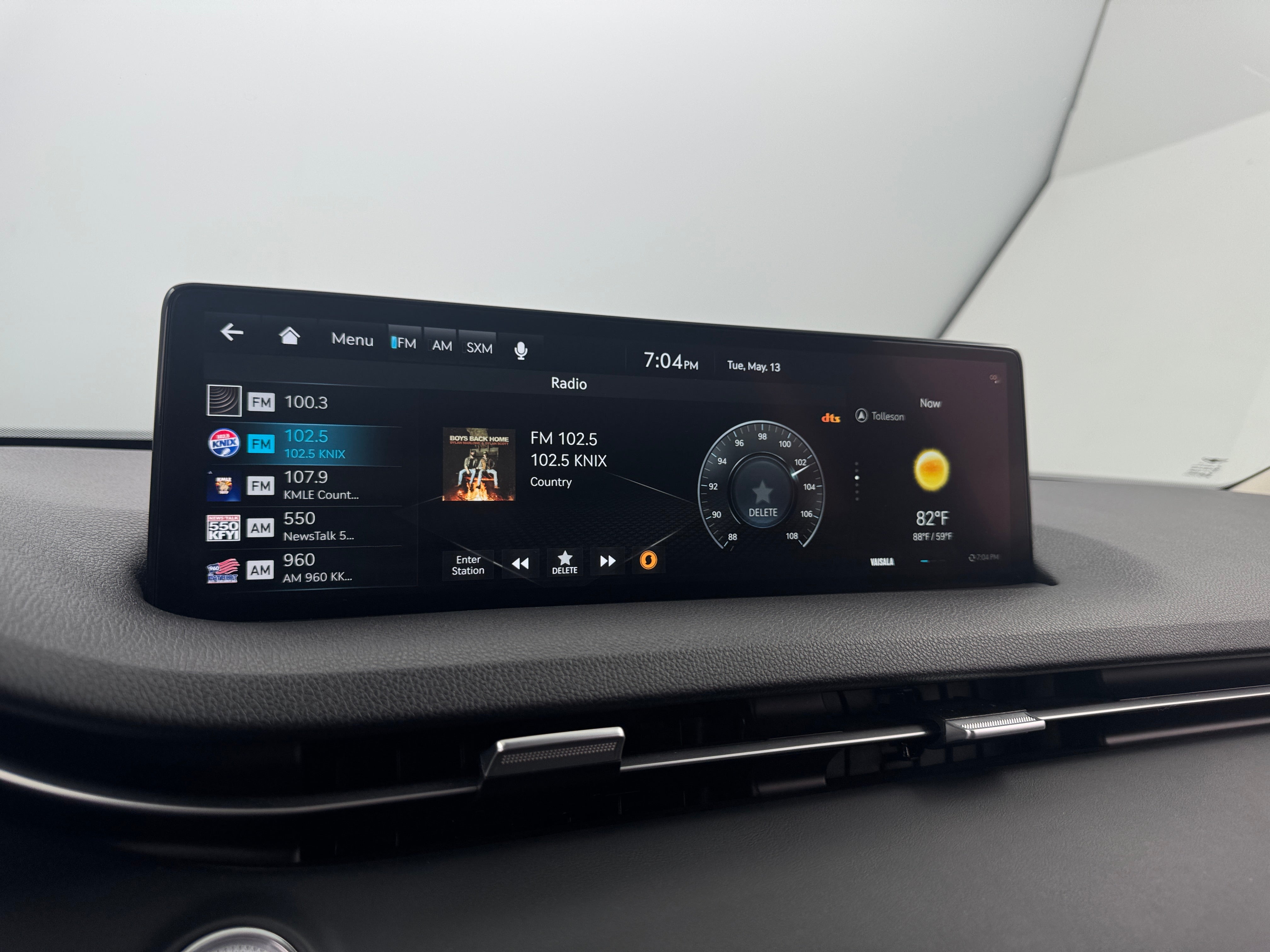 2023 Genesis GV70 Standard 3
