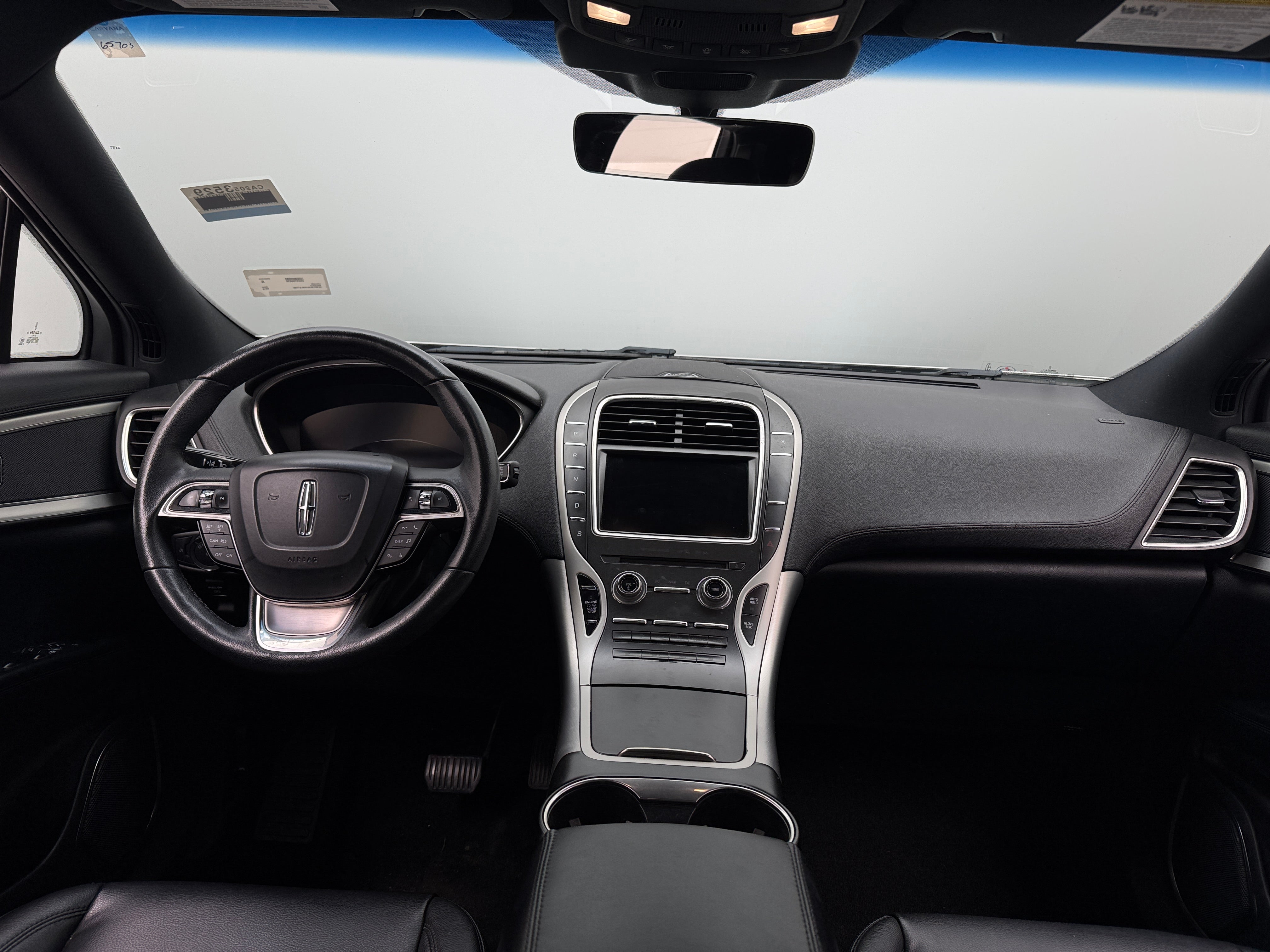 2019 Lincoln Nautilus  2