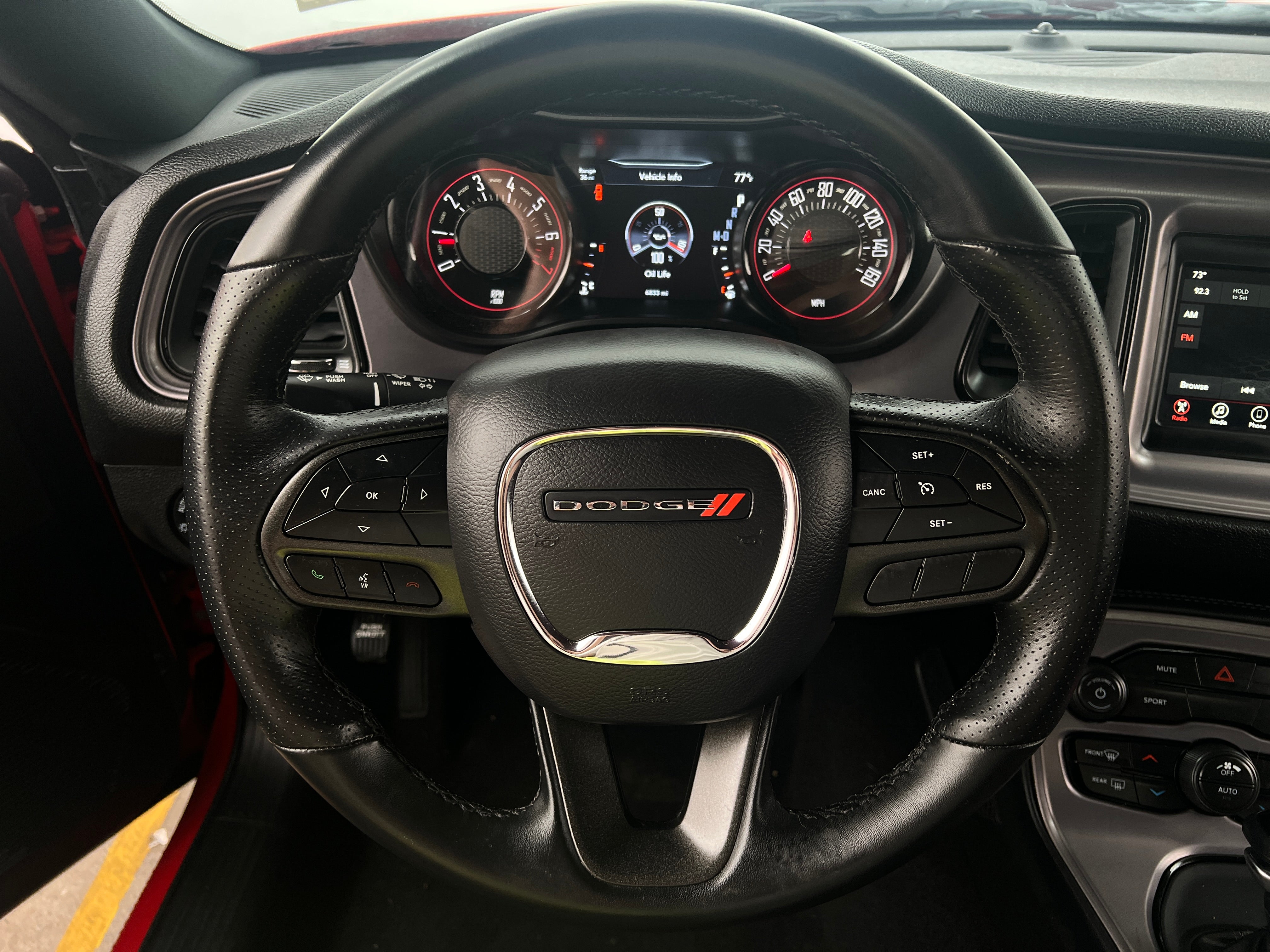 2023 Dodge Challenger SXT 4