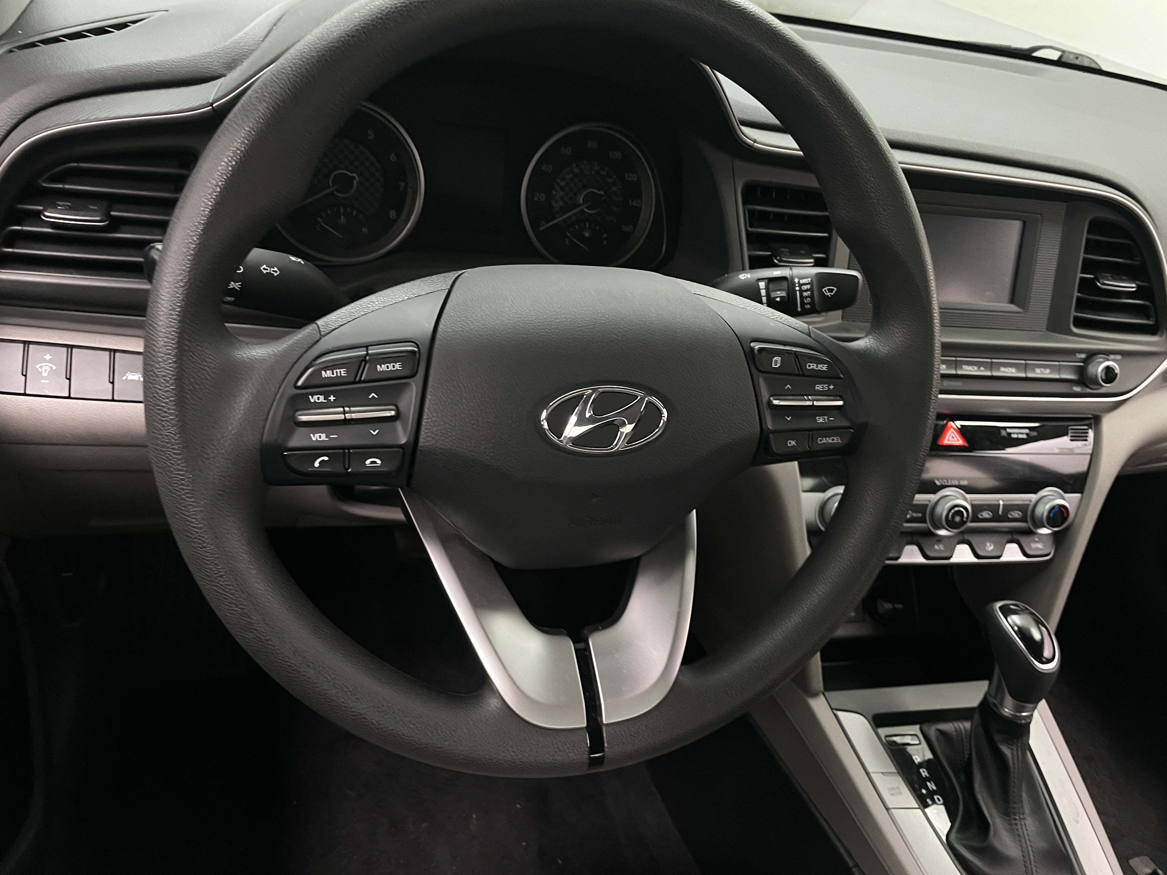 2020 Hyundai Elantra SE 5