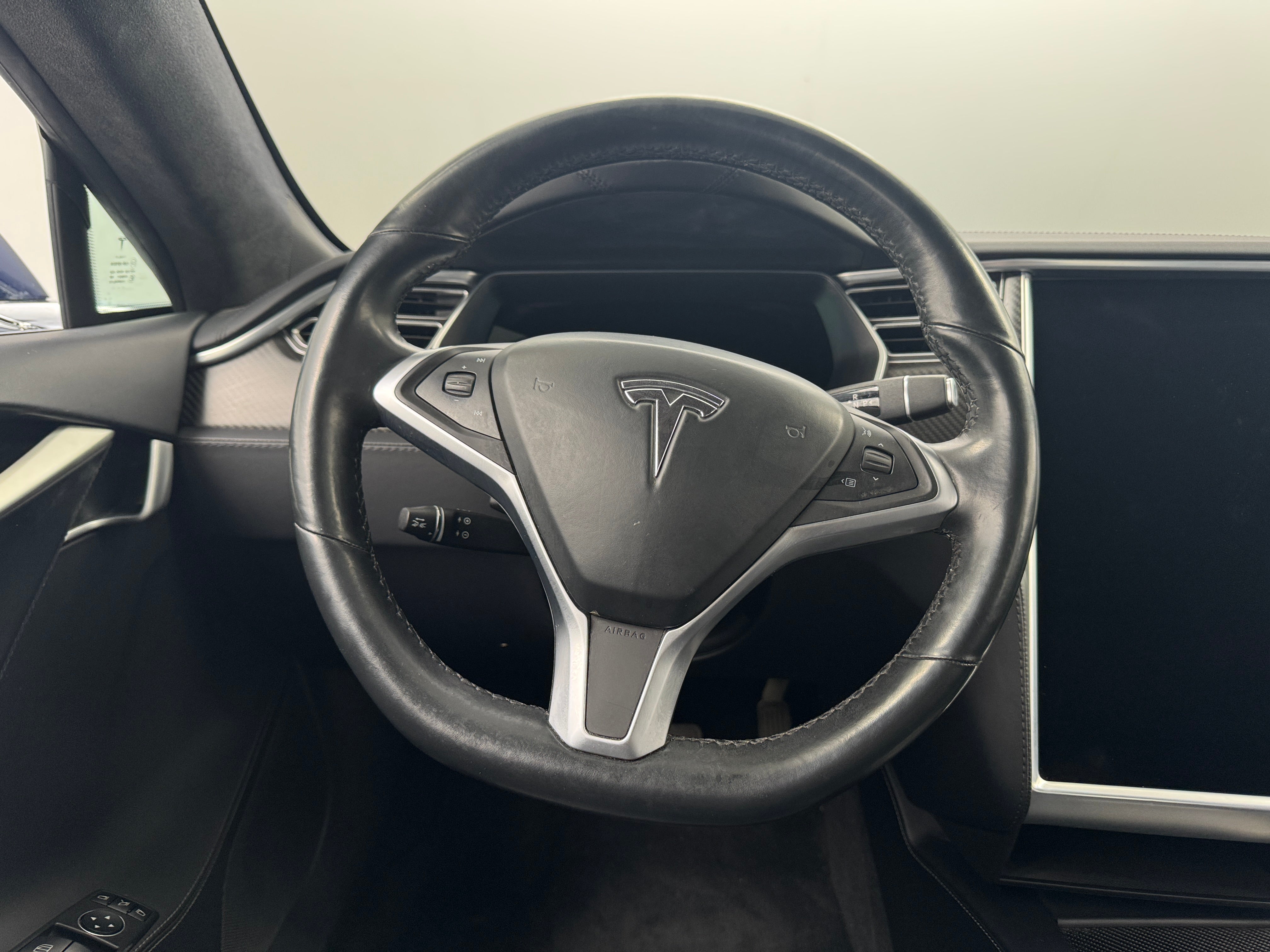 Thumbnail: 2017 Tesla Model S - 4