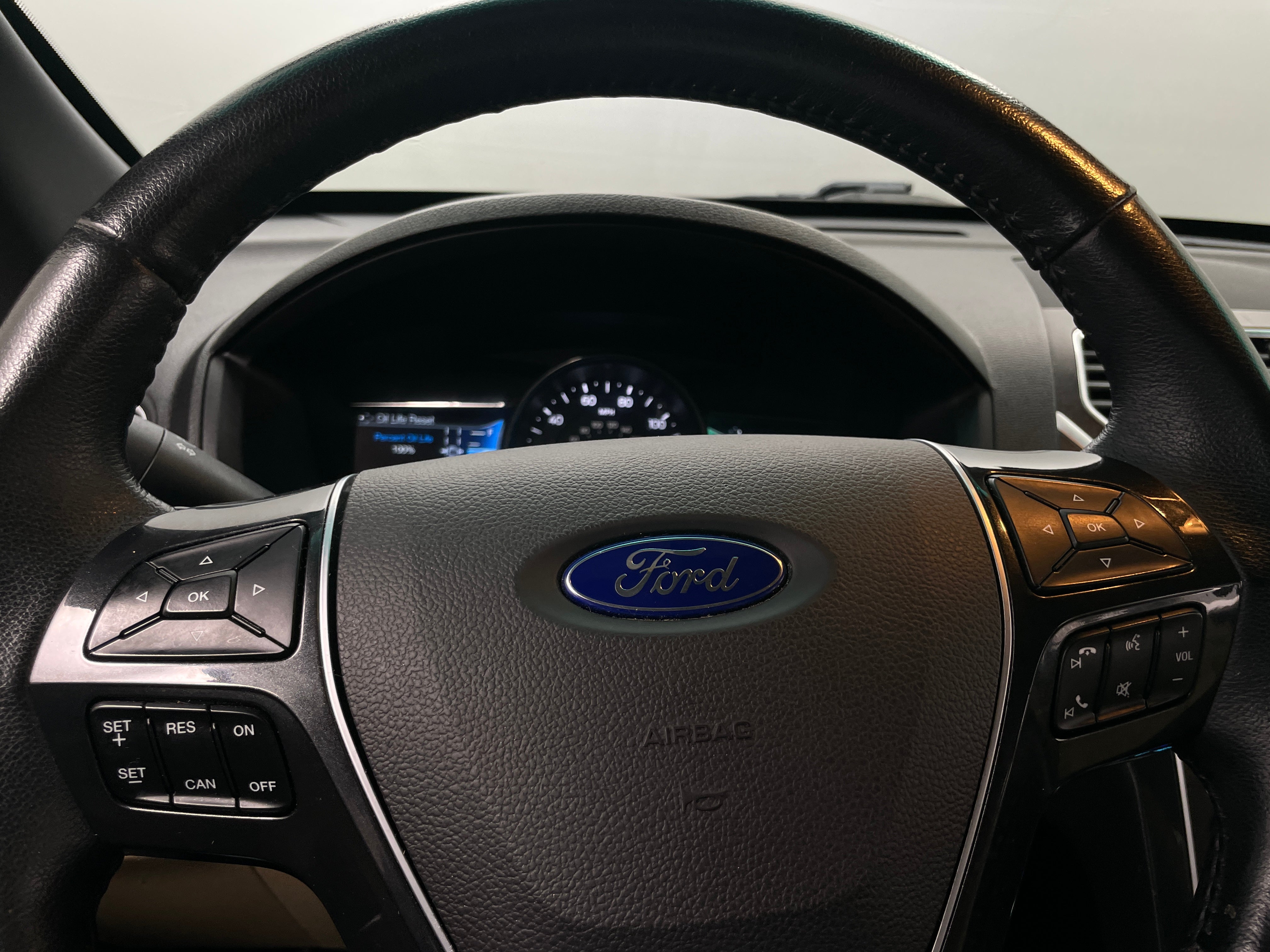 2016 Ford Explorer Limited 4